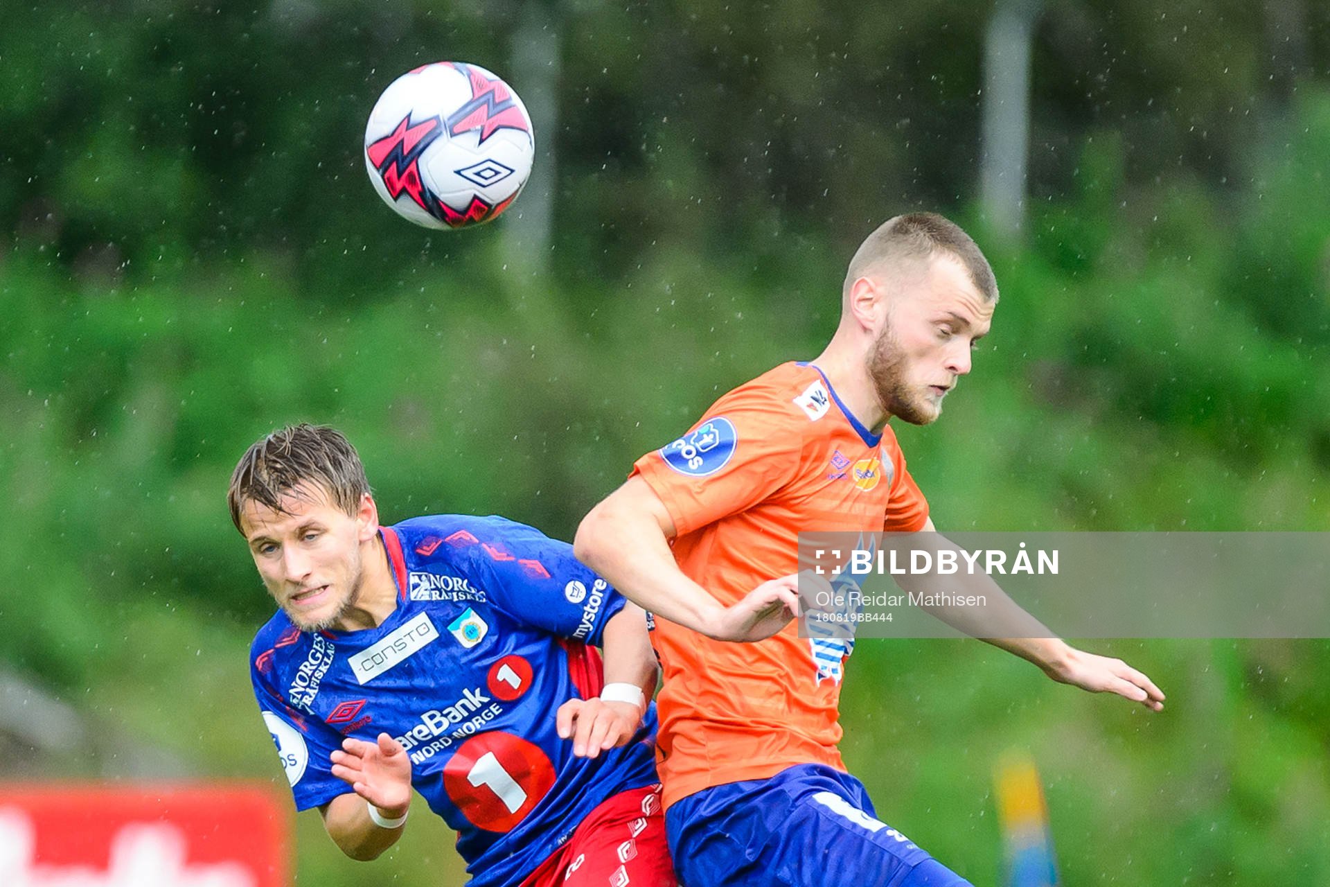 Mathias Dahl Abelsen of Tromsdalen and Aron Elís