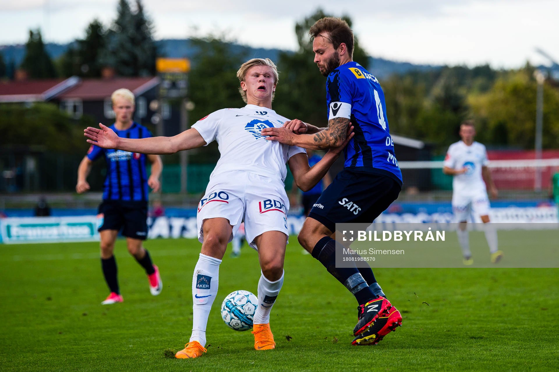 Erling Braut Håland of Molde and Vadim Demidov of Stabæk
