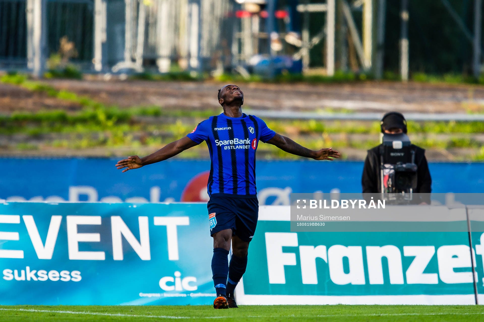 Bi Sylvestre Franck Fortune Boli of Stabæk celebrates the