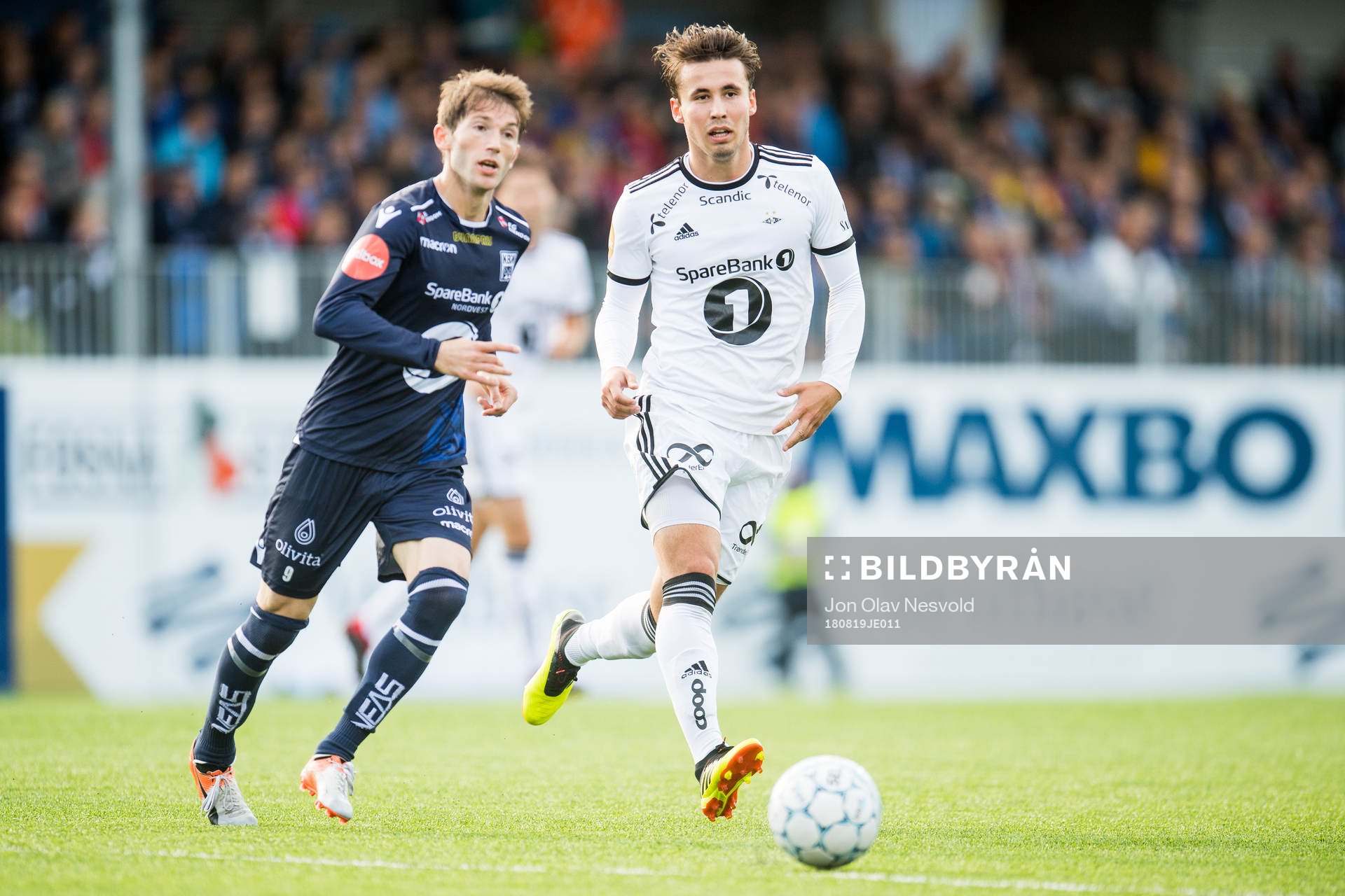 Liridon Kalludra of Kristiansund and Anders Trondsen of