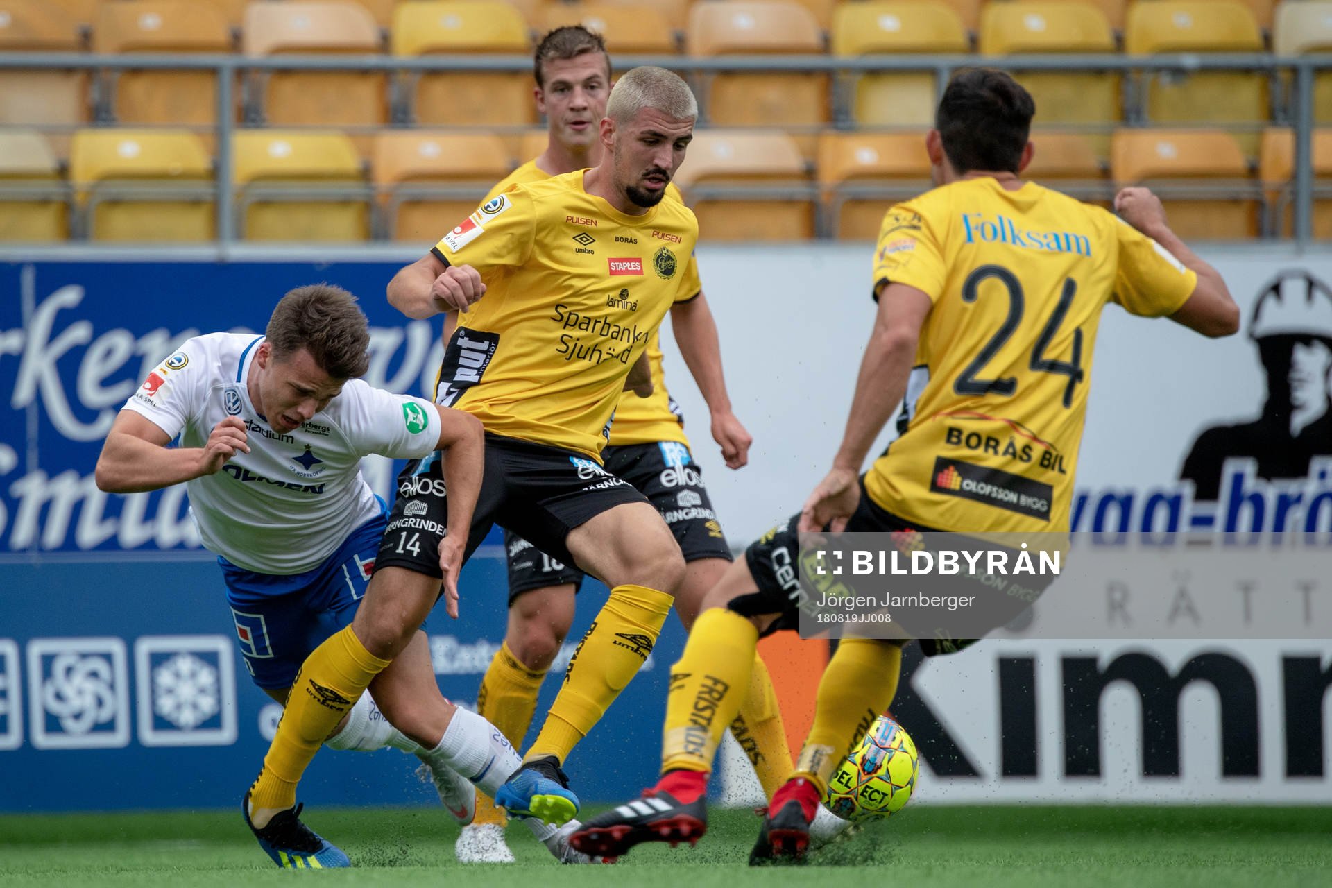 Elfsborgs Ibrahim Dresevic och Norrköpings Simon Skrabb