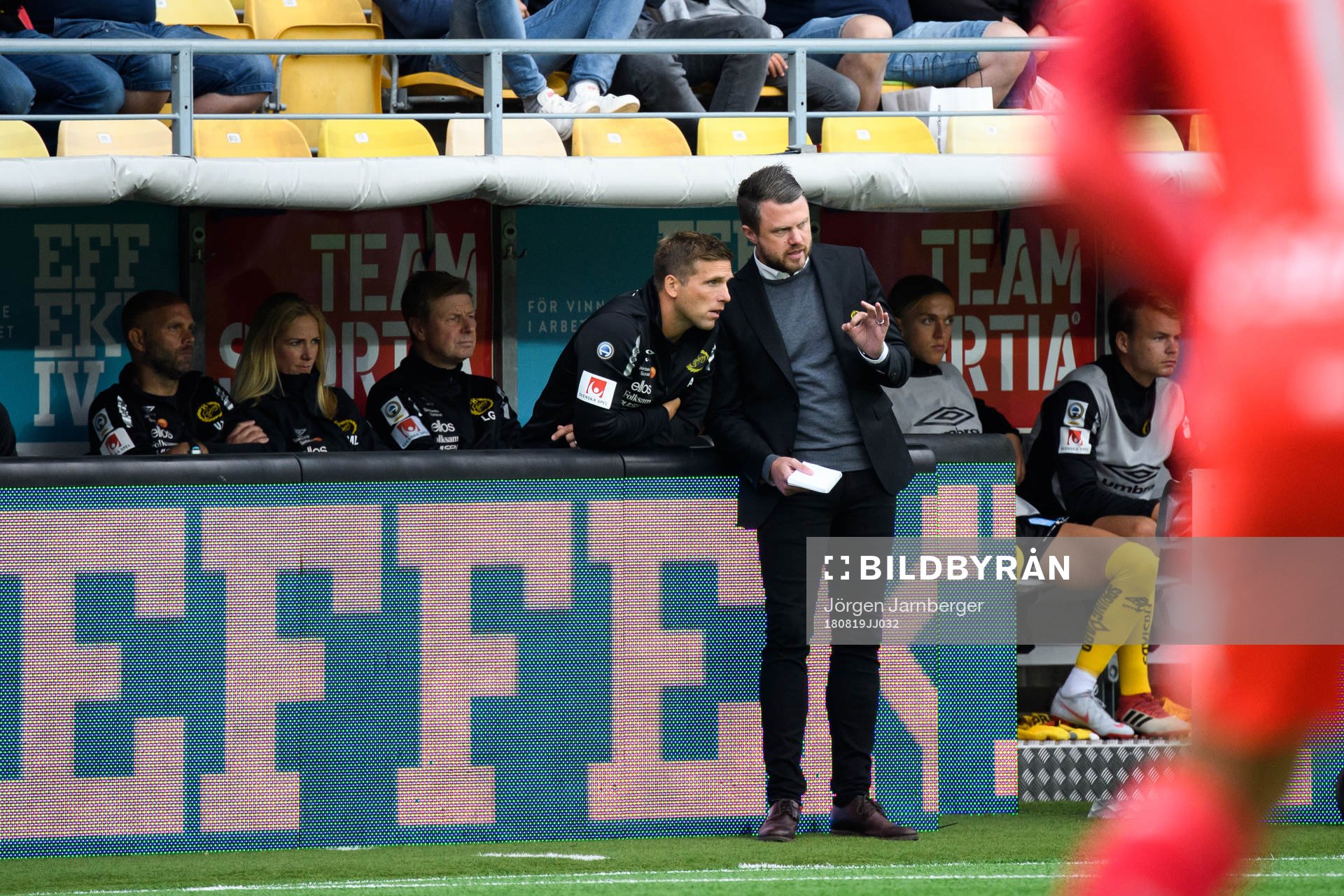 Elfsborgs manager Jimmy Thelin i samtal med individuell