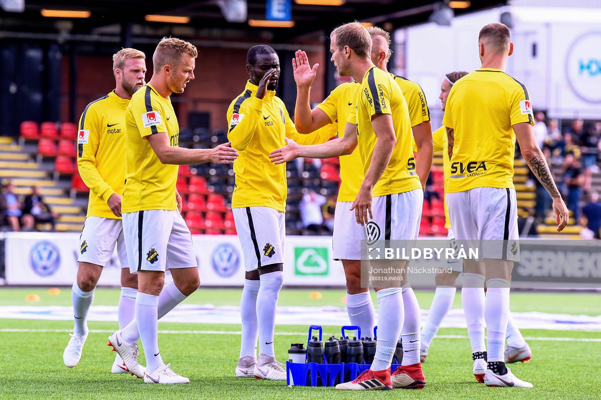 s Sebastian Larsson