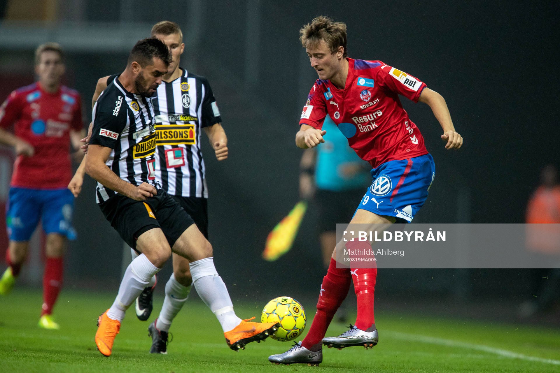 Helsingborgs Rasmus Jönsson och Landskronas Igor