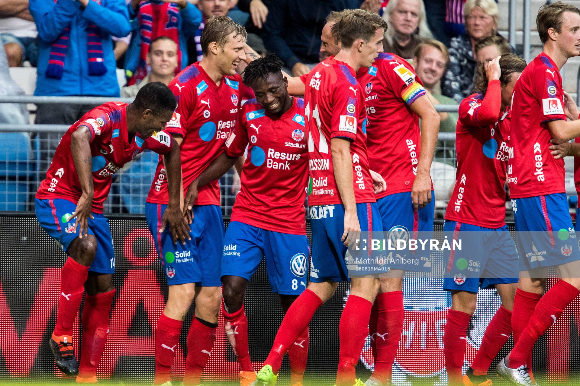 Helsingborgs Andri Runar Bjarnason jublar med lagkamrater