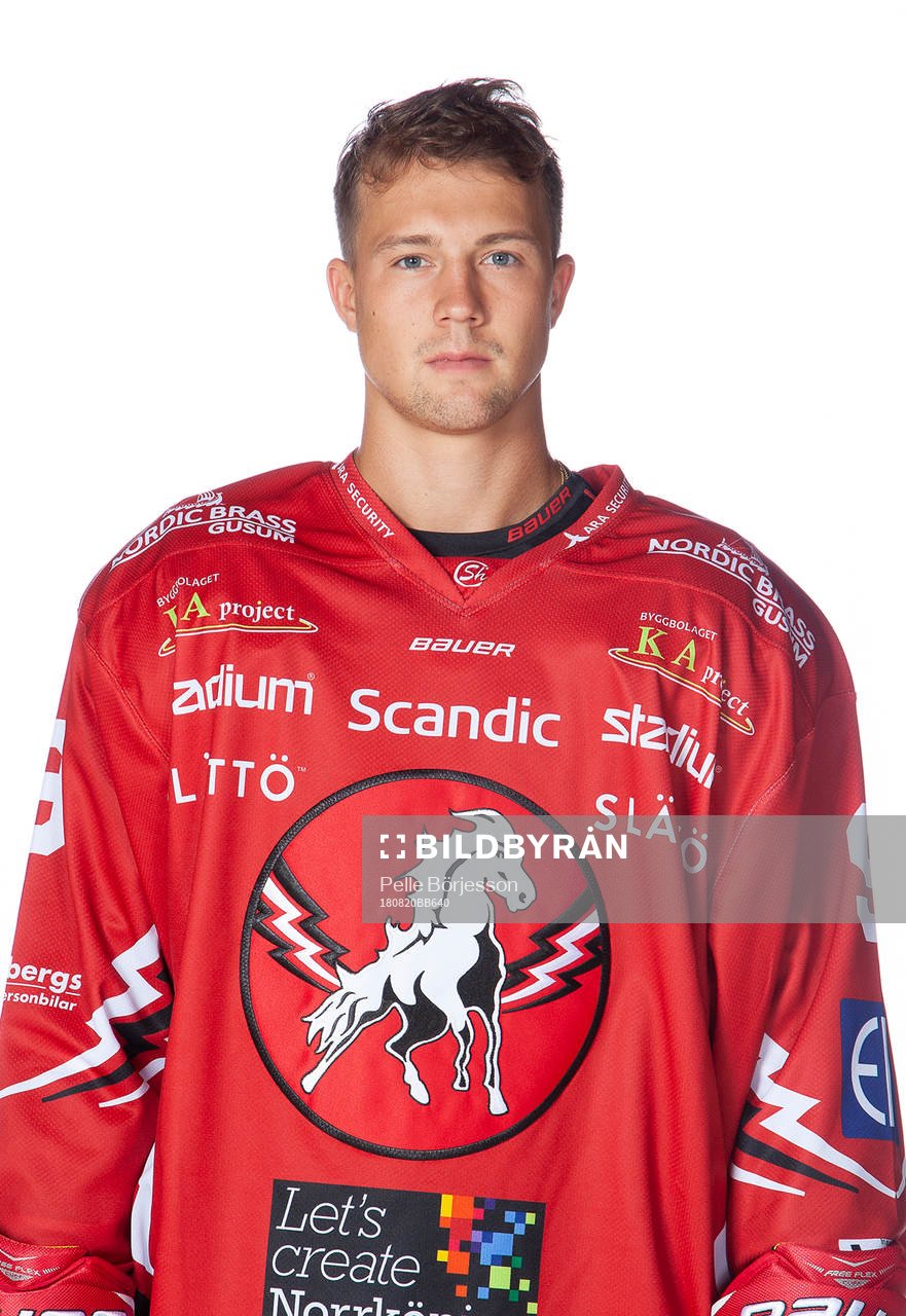 Vita Hästens Henrik Rommel