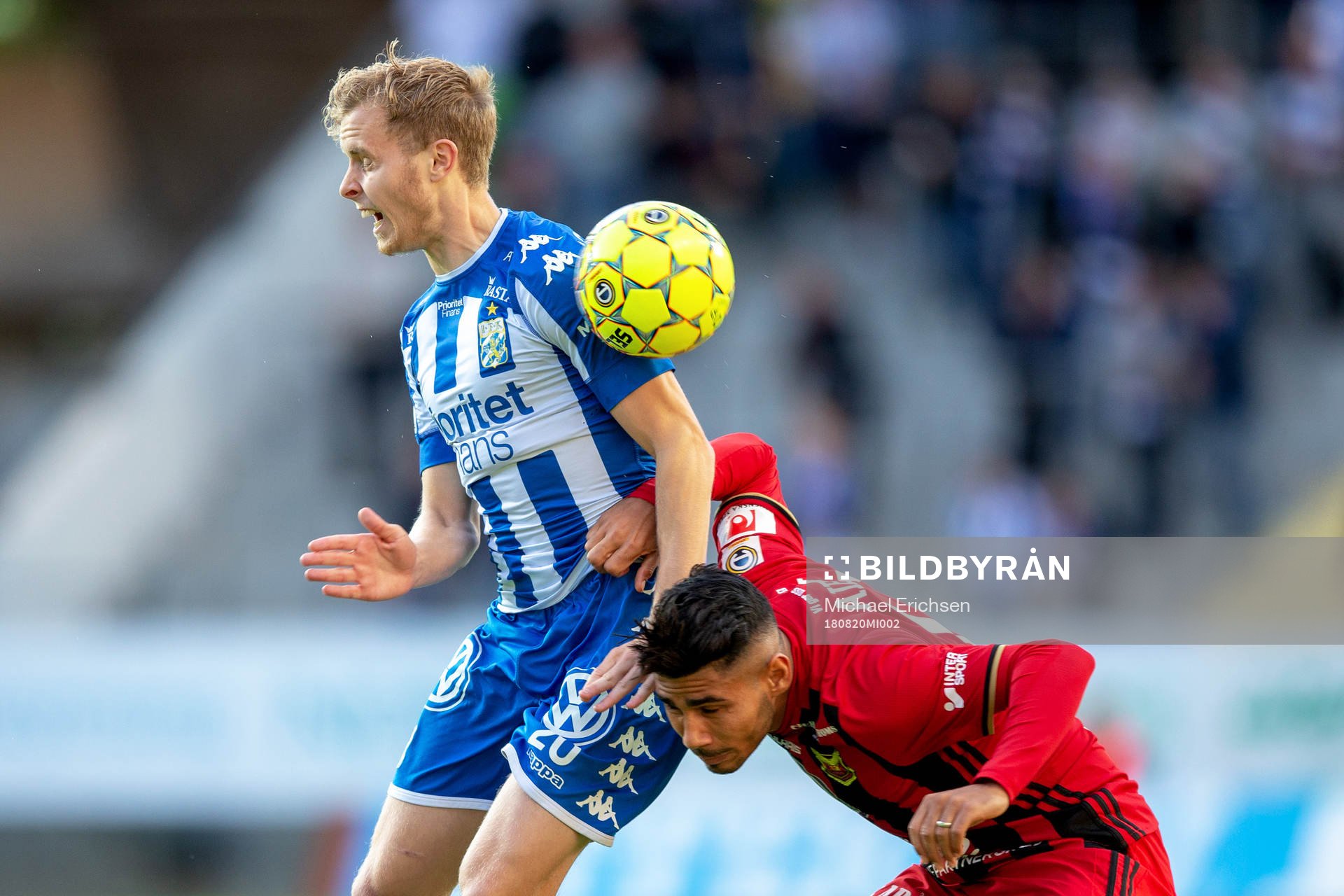 IFK Göteborgs Victor Wernersson och Örebros Nahir Besara