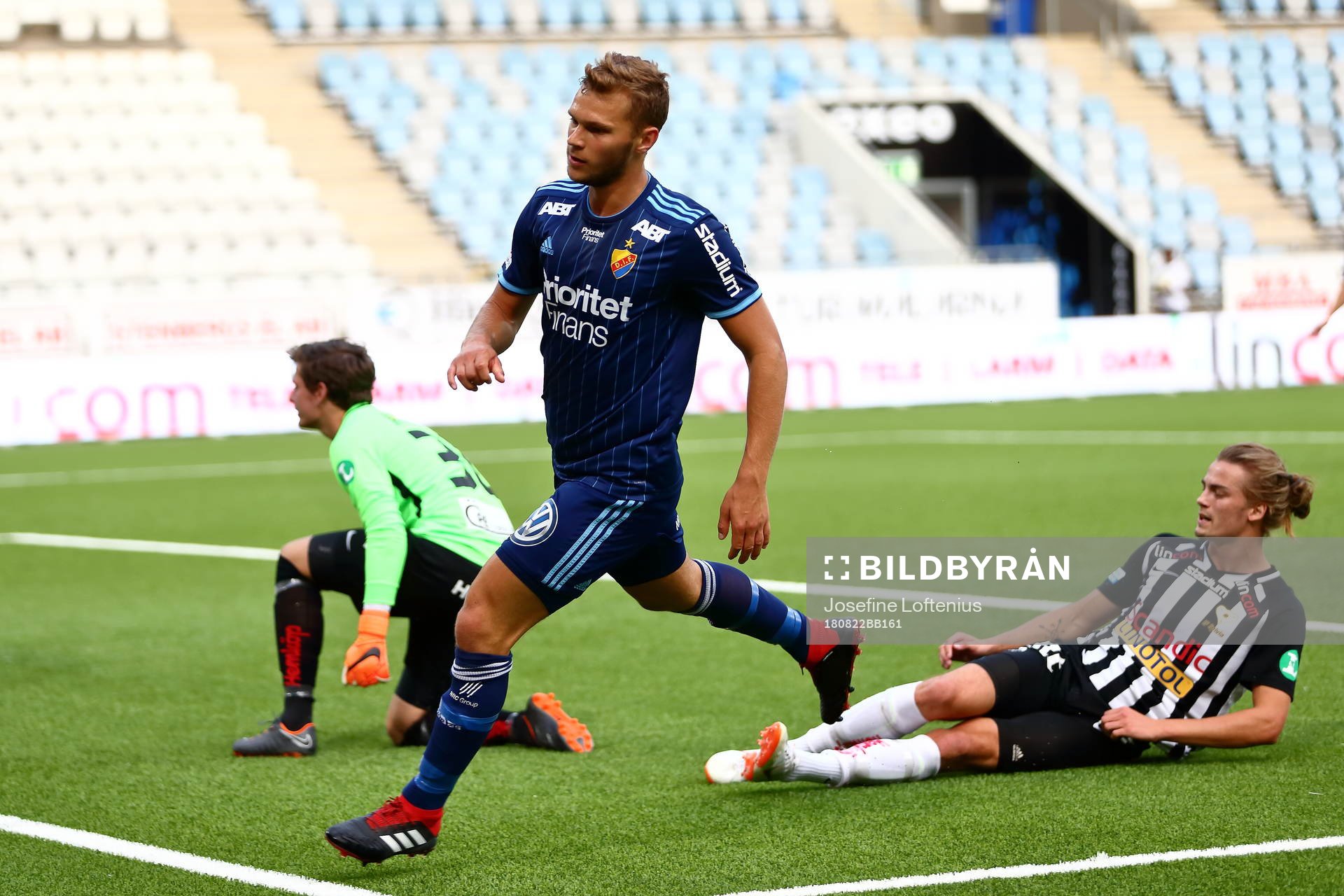 Djurgårdens Jesper Karlström jublar