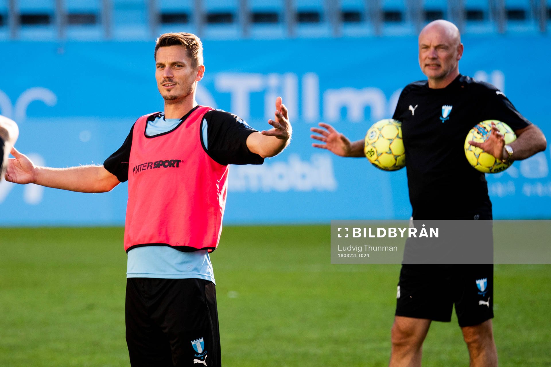 Markus Rosenberg and head coach Uwe Rösler of Malmö FF
