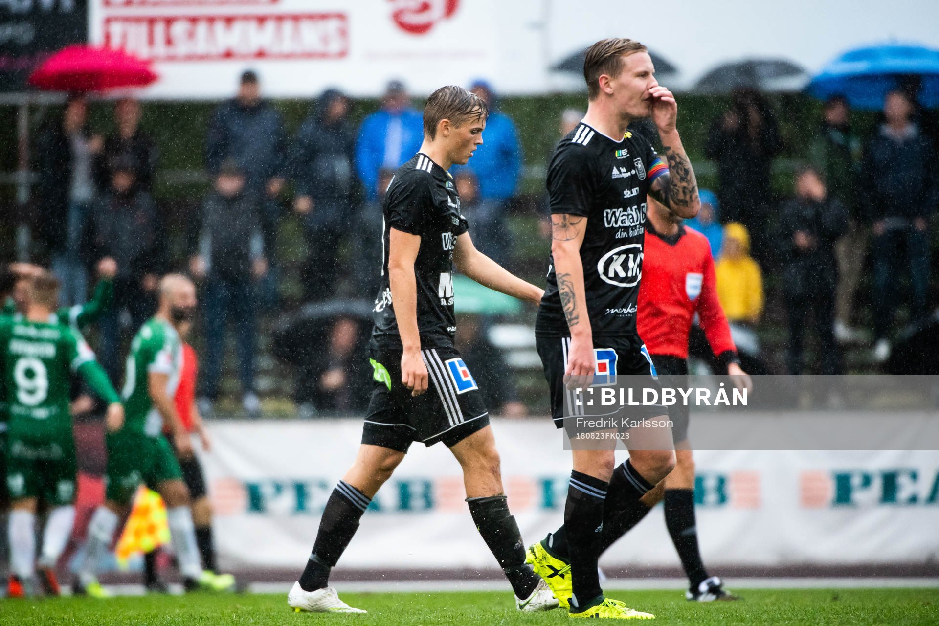 Carlstads Eric Forsberg och Erik Sachs deppar