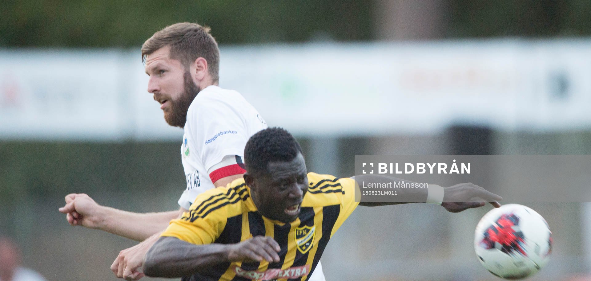 IFK Hässleholms Mike Andrew i matchen i division 2 mellan