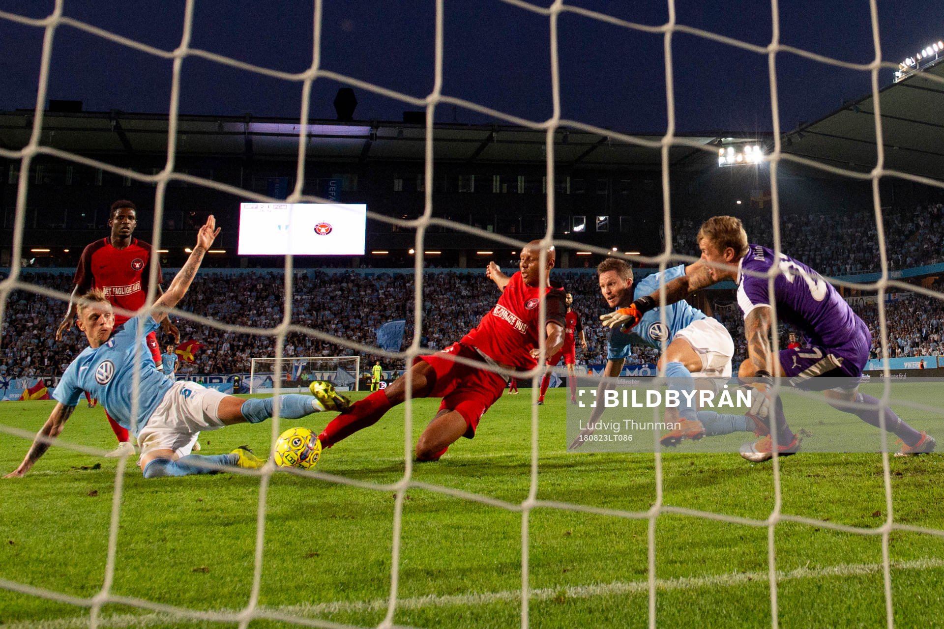 Ayo Simon Okosun of Midtjylland scores 2-2 behind