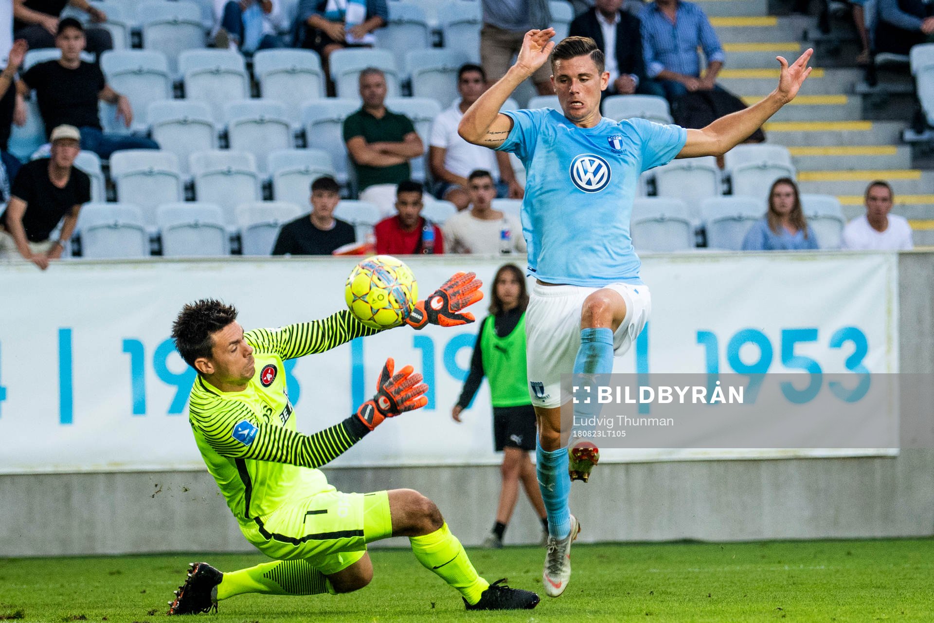 Goalkeeper Jesper Hansen of Midtjylland ns Marcus Antonsson