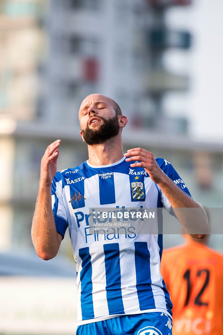 IFK Göteborgs Robin Söder deppar