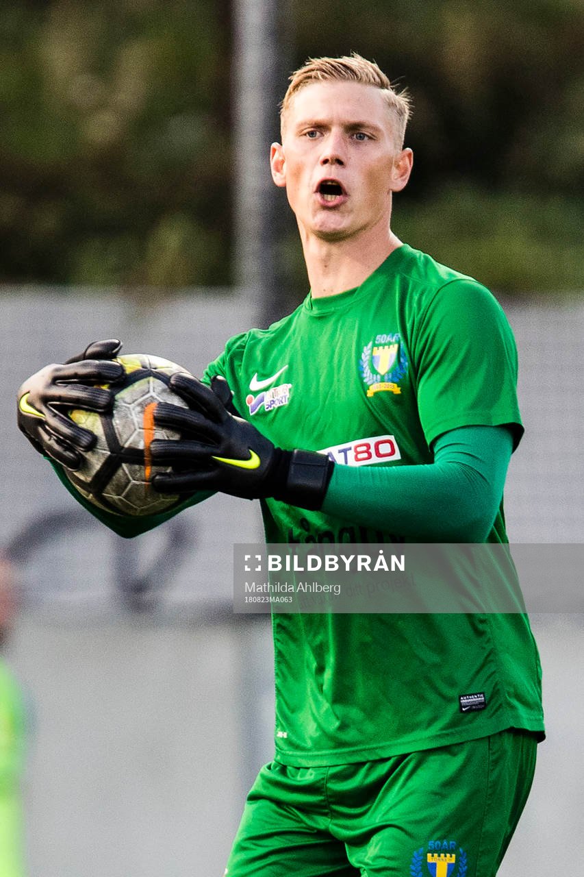 Torns målvakt Philip Mårtensson under fotbollsmatchen i Svenska cupen mellan Torn och IFK Göteborg den 23 augusti 2018 i Lund.