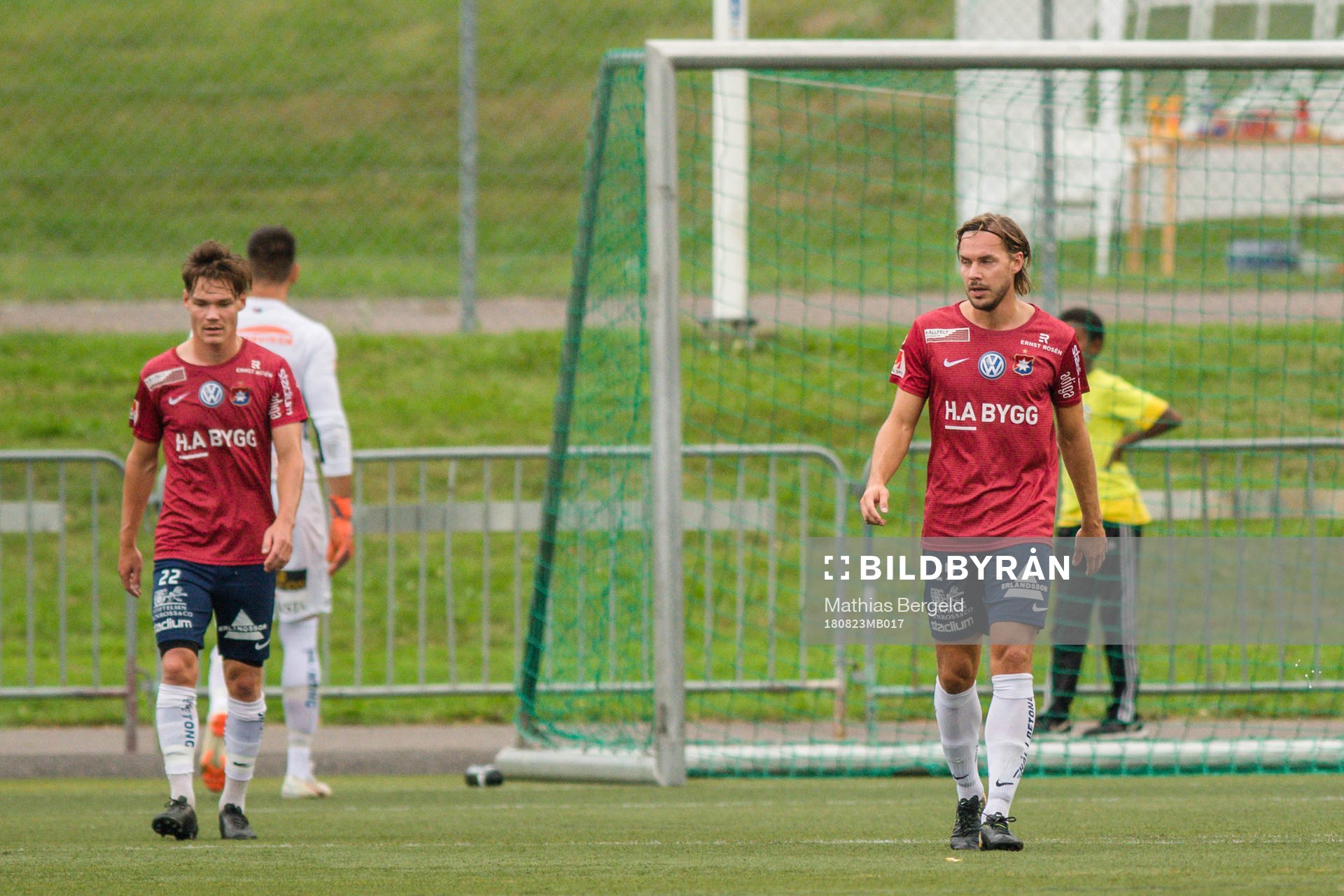 Örgrytes Filip Almström Tähti och Danny Ervik deppar