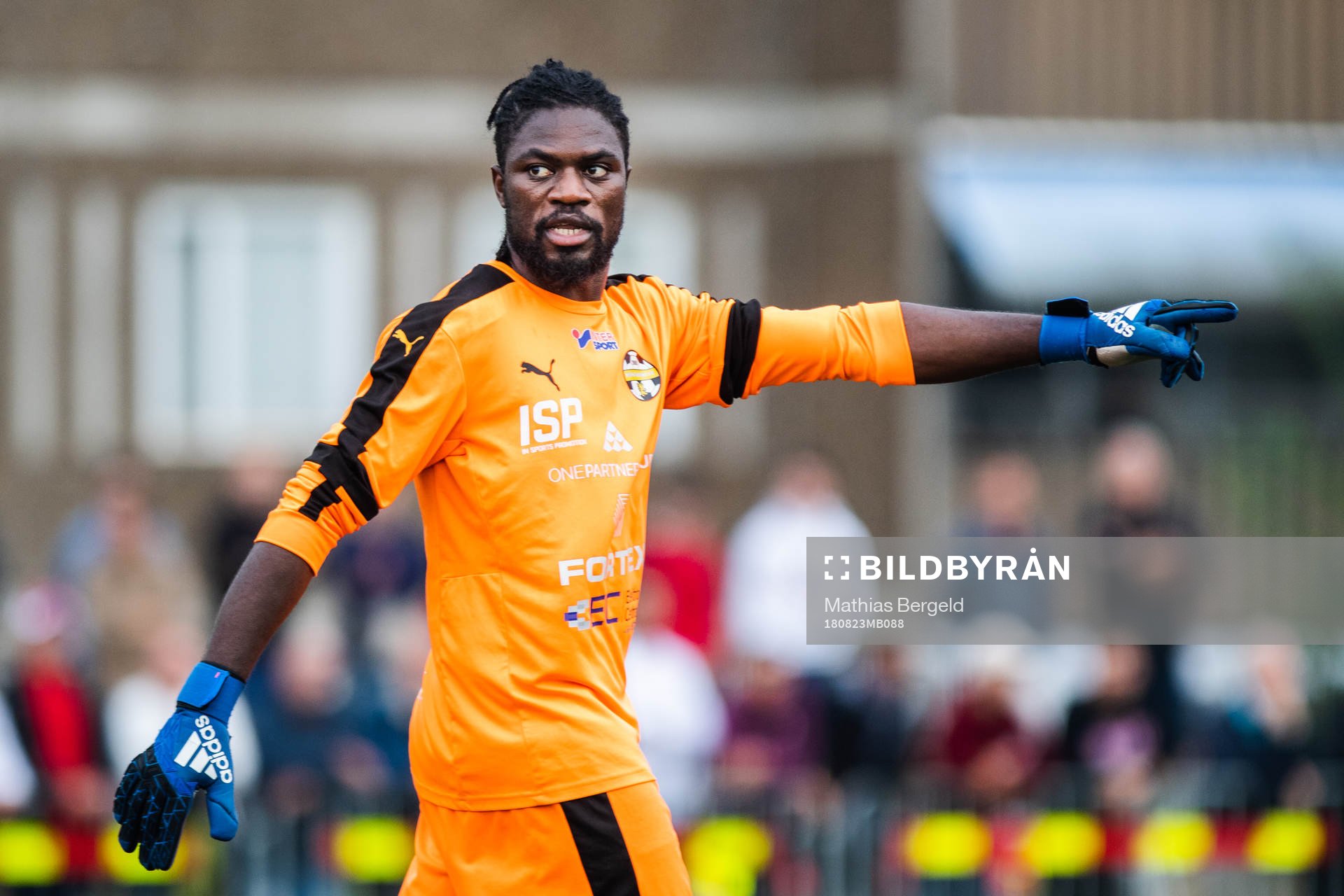 Hisingbackas målvakt Joseph Leke Asong