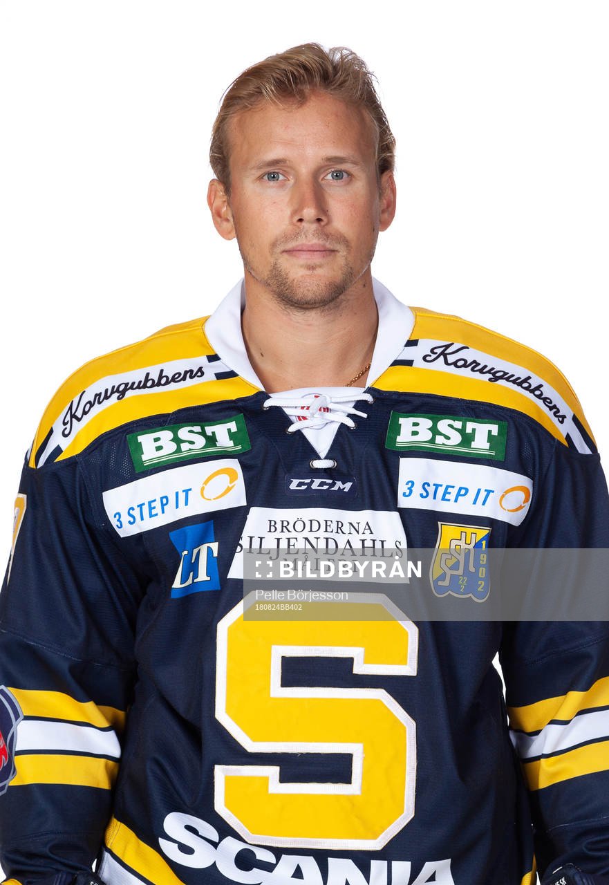s Victor Andersson