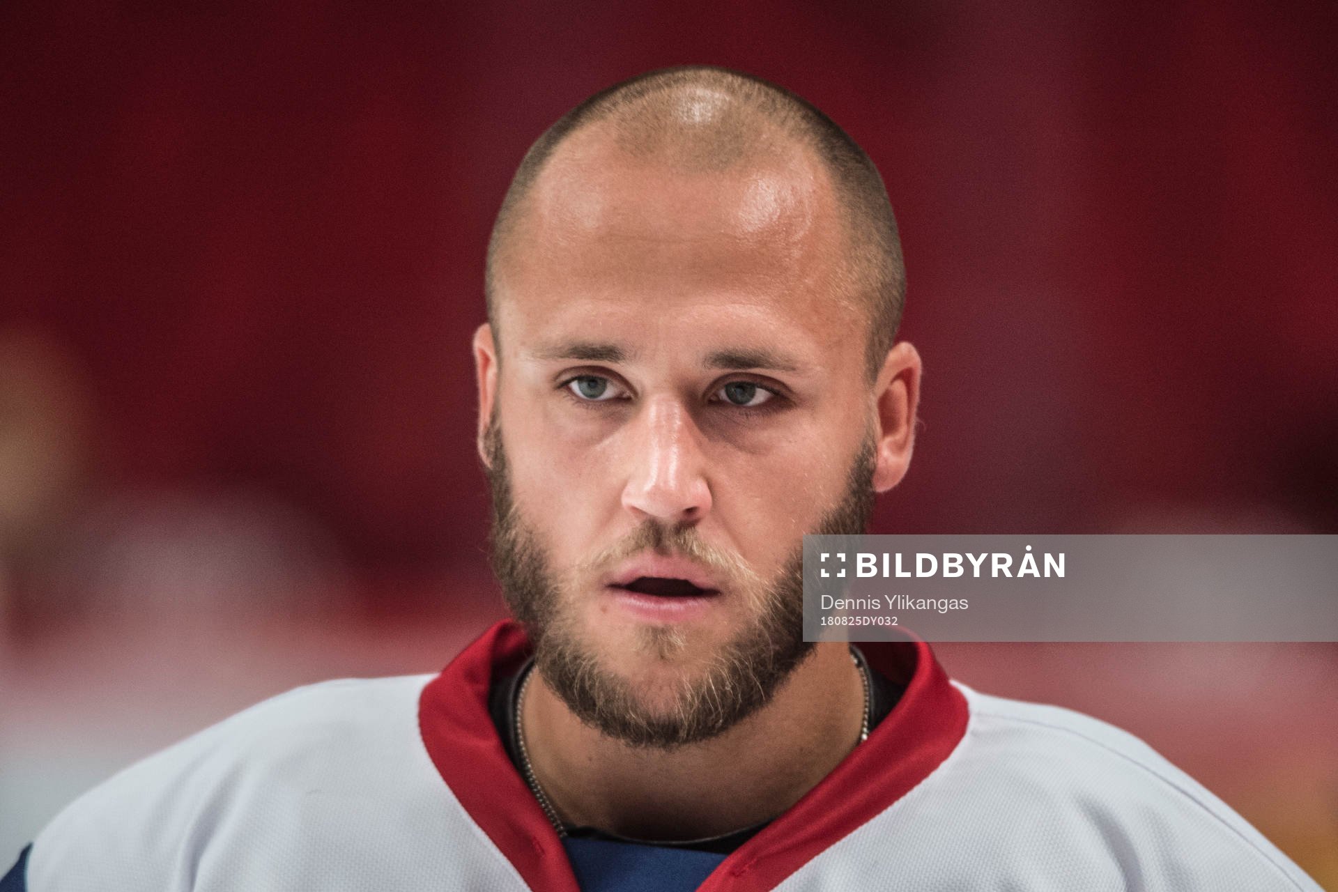 back Fredrik Claesson