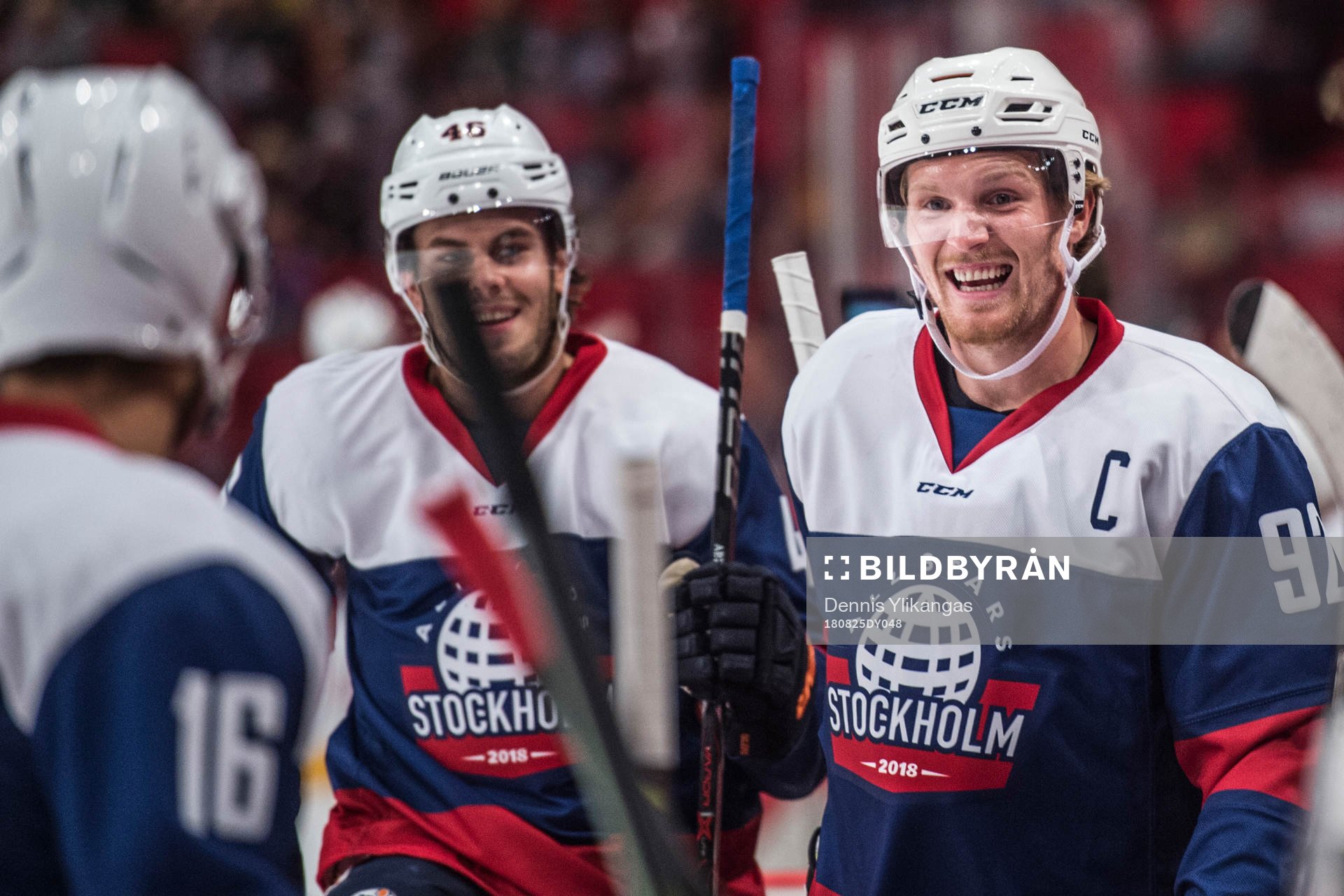forward Gabriel Landeskog