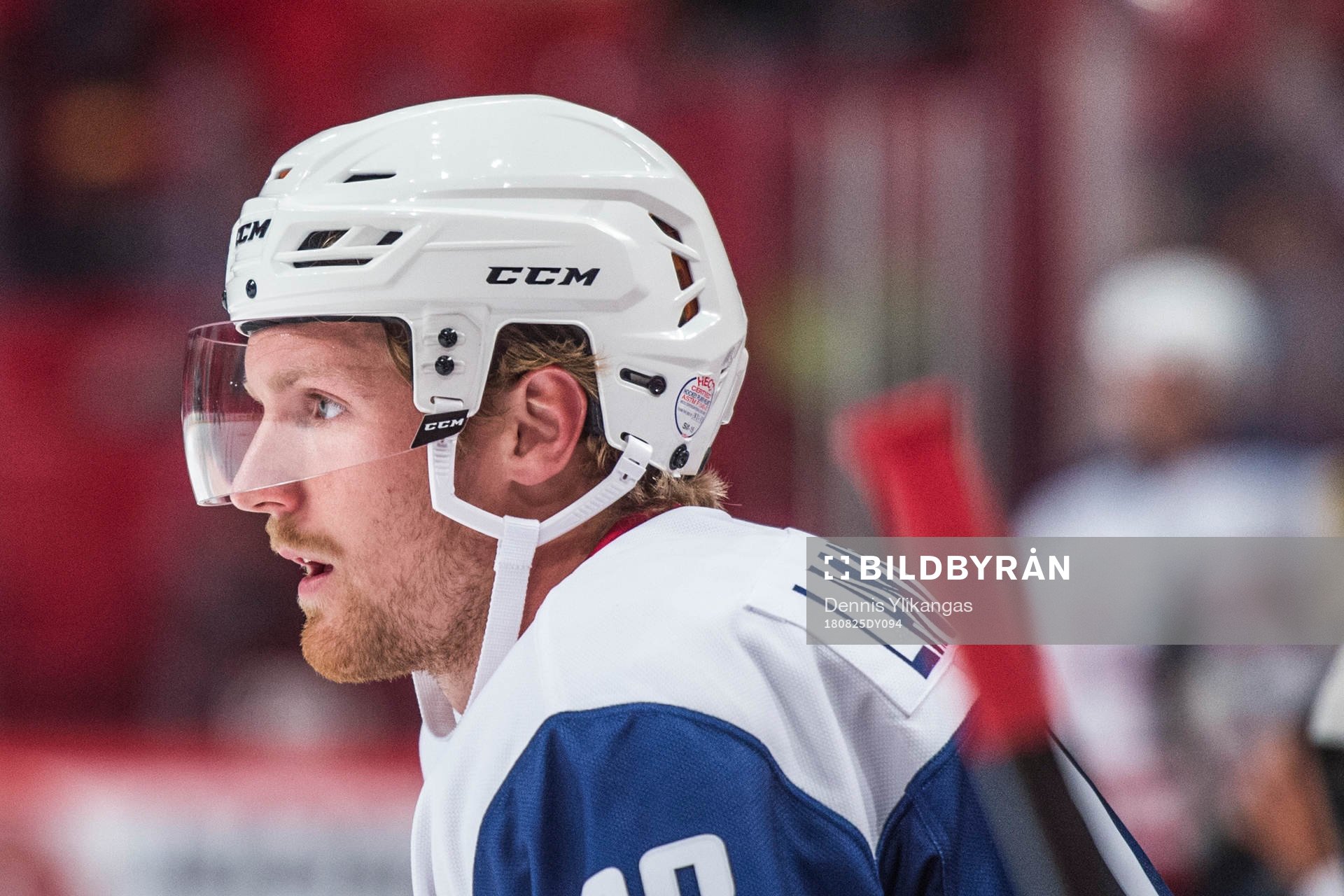 forward Gabriel Landeskog