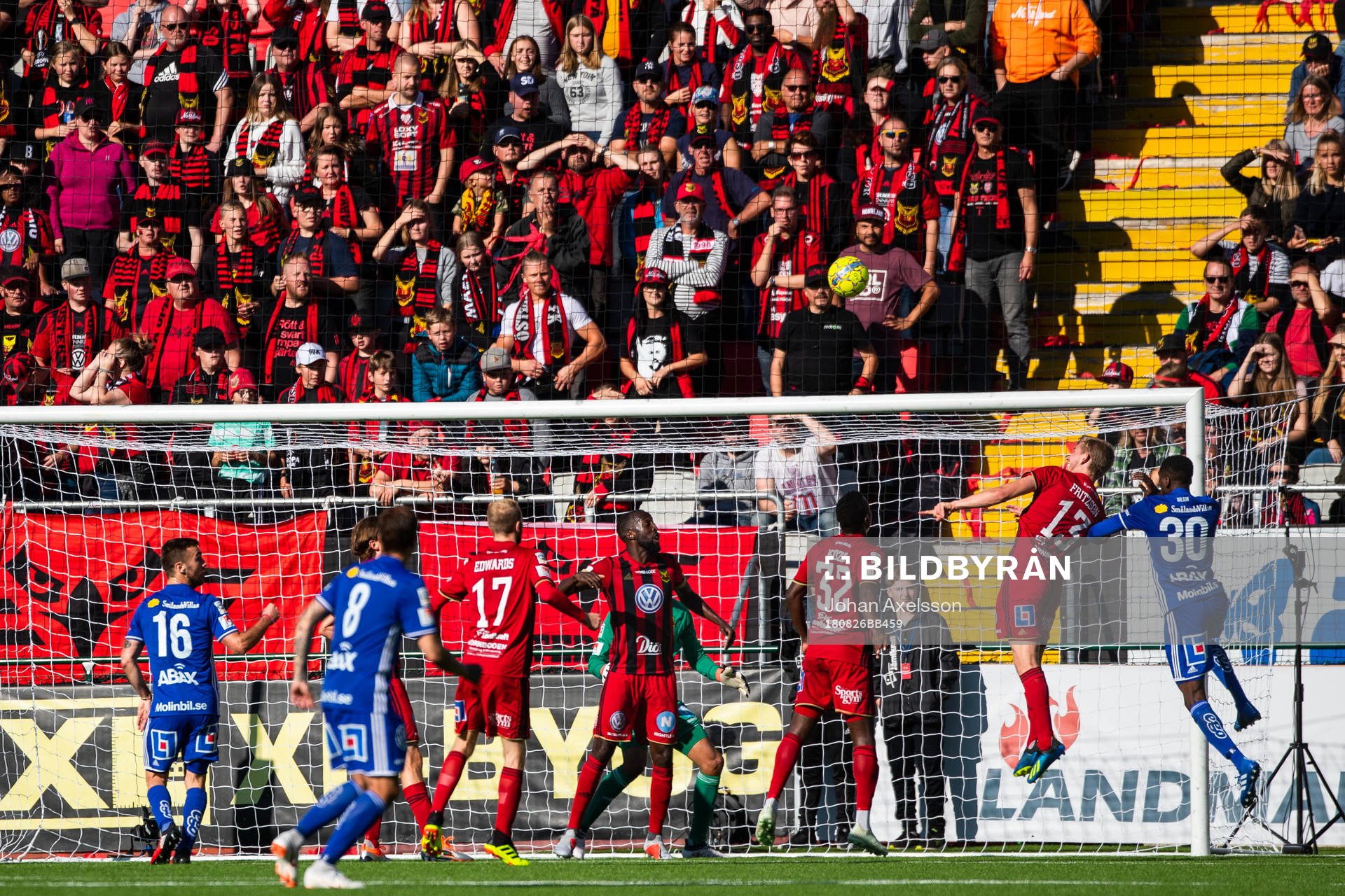 Östersunds Ludvig Fritzson och Sundsvalls Peter Wilson i