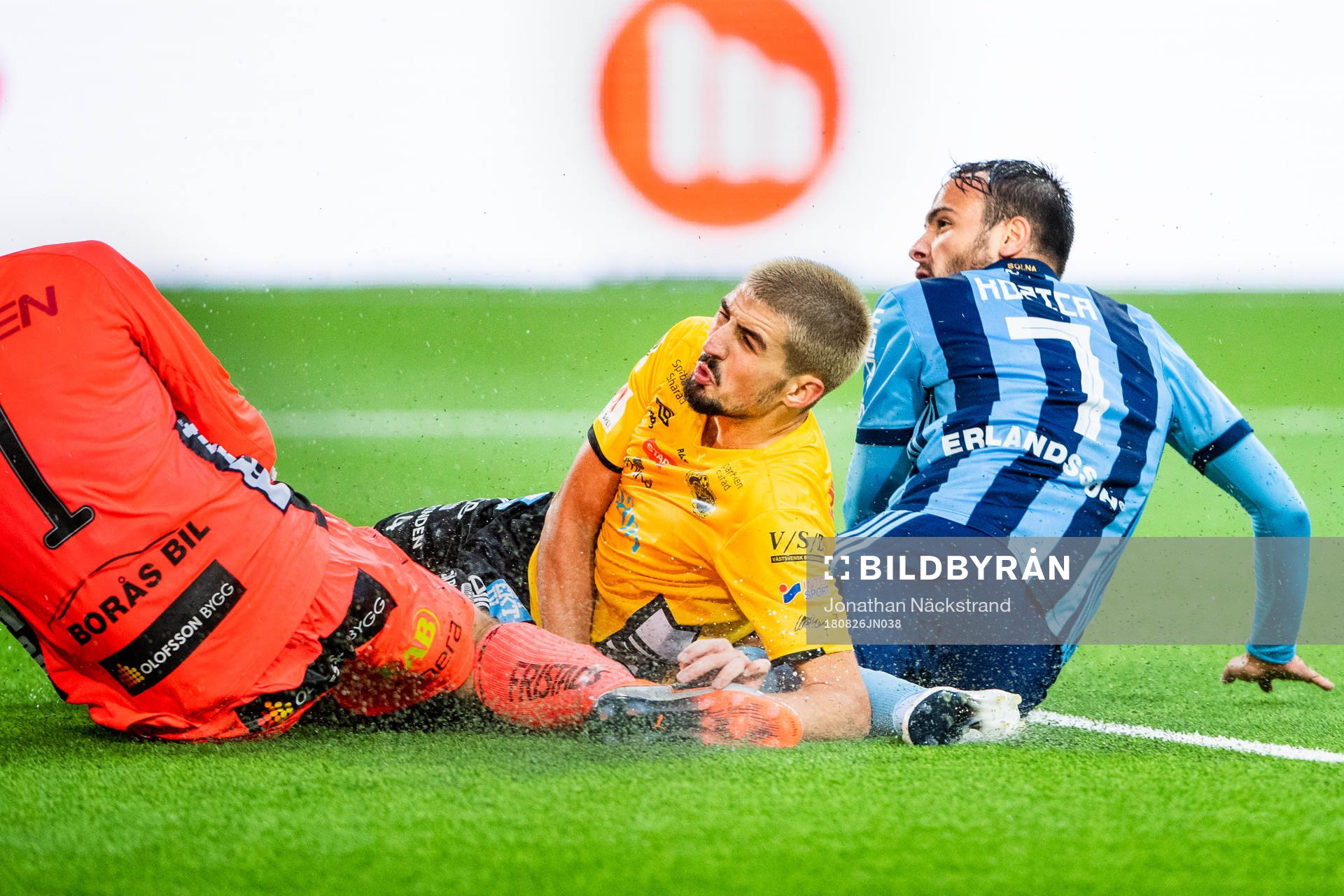 Djurgårdens målskytt Dzenis Kozica gör 2-2