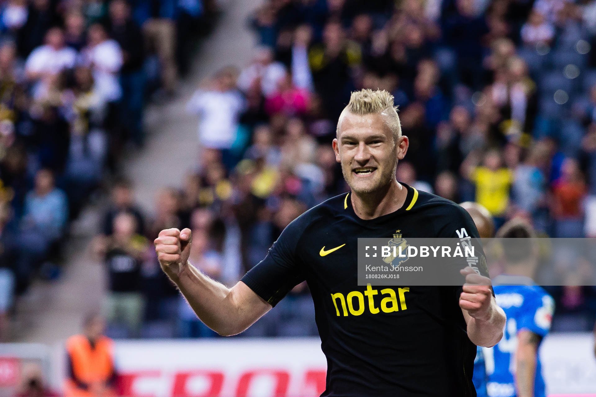 s Robin Jansson jublar