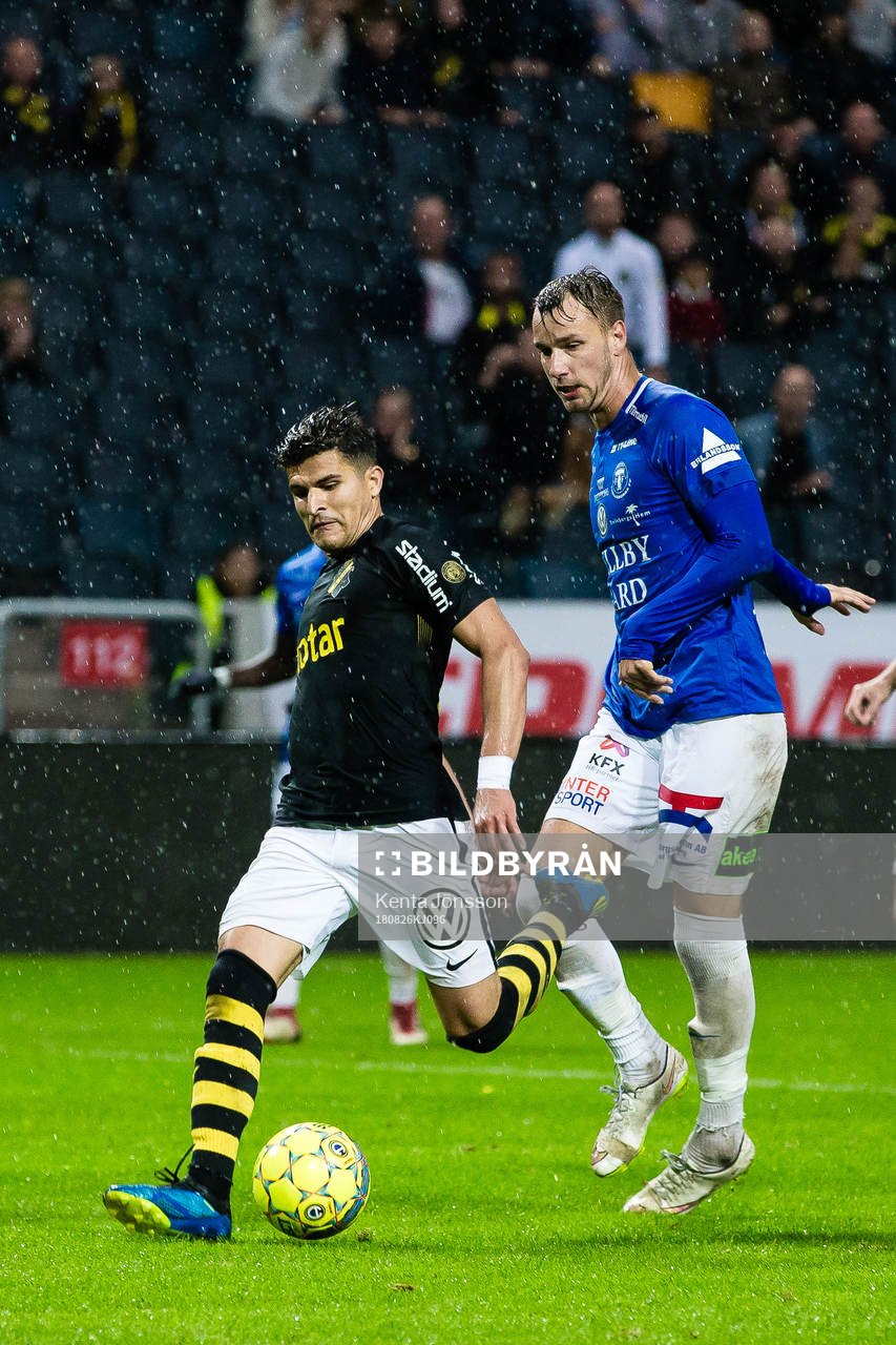 s Tarik Elyounoussi och Trelleborgs Zoran Jovanovic