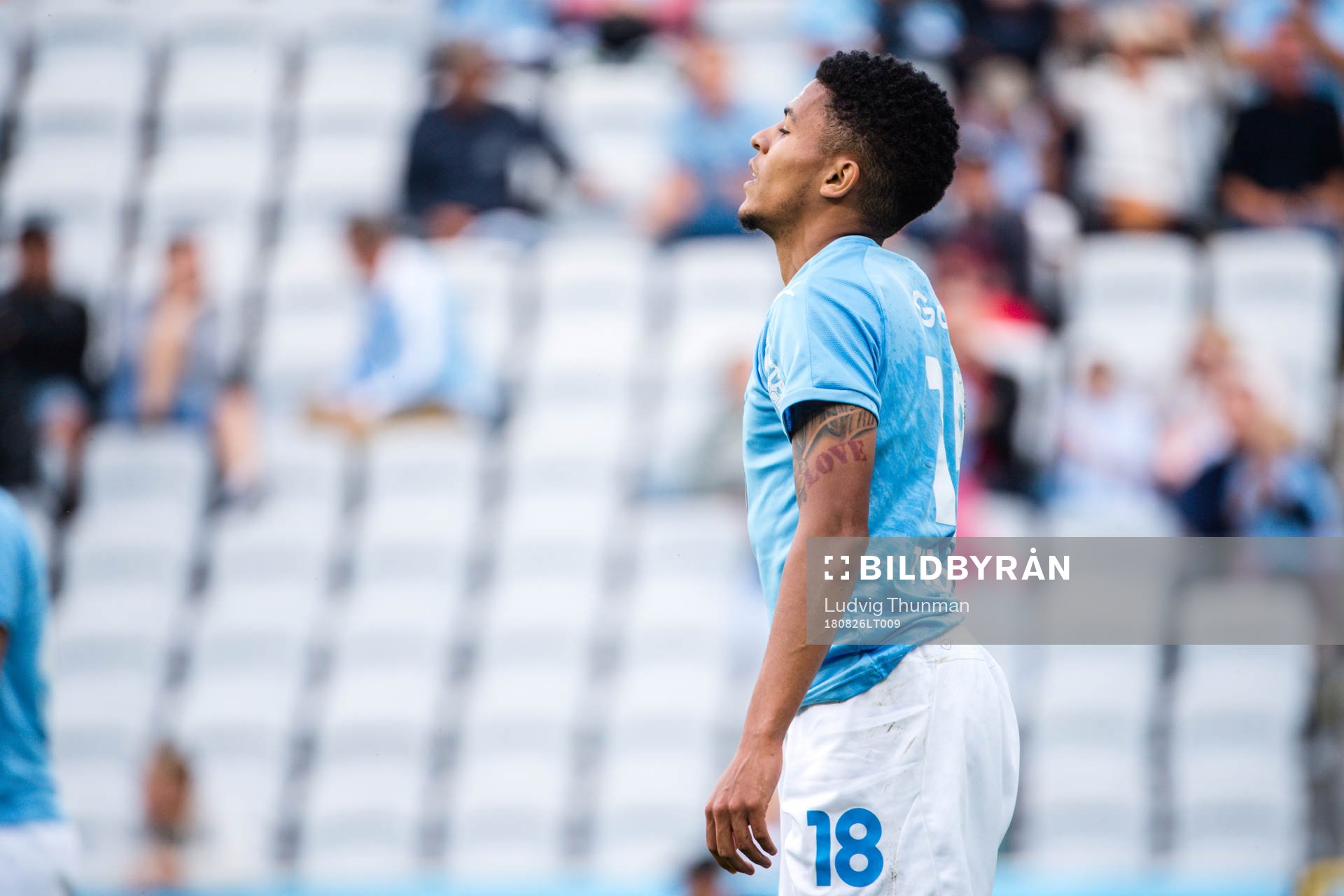 Malmö FFs Romain Gall deppar