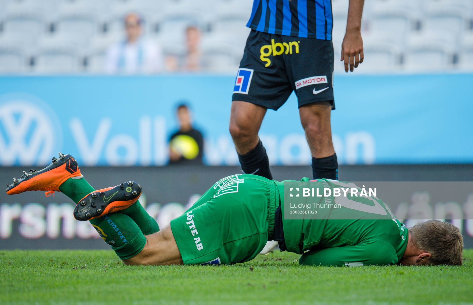 Sirius målvakt Lukas Jonsson har ont