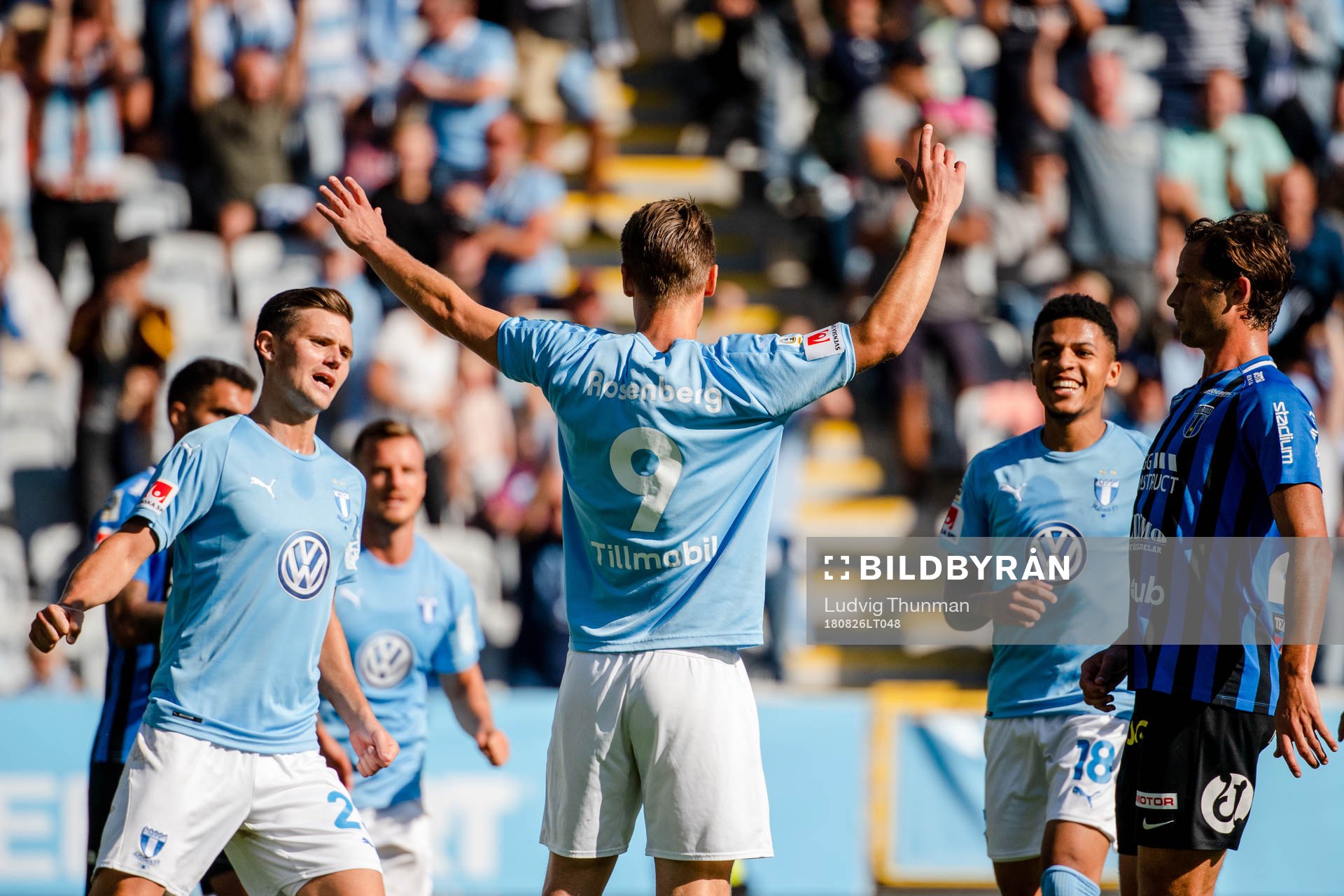 Malmö FFs  Markus Rosenberg  jublar
