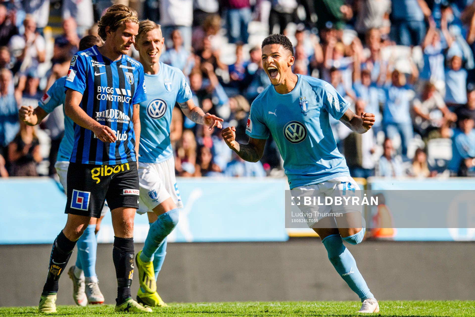 Malmö FFs  Romain Gall jublar