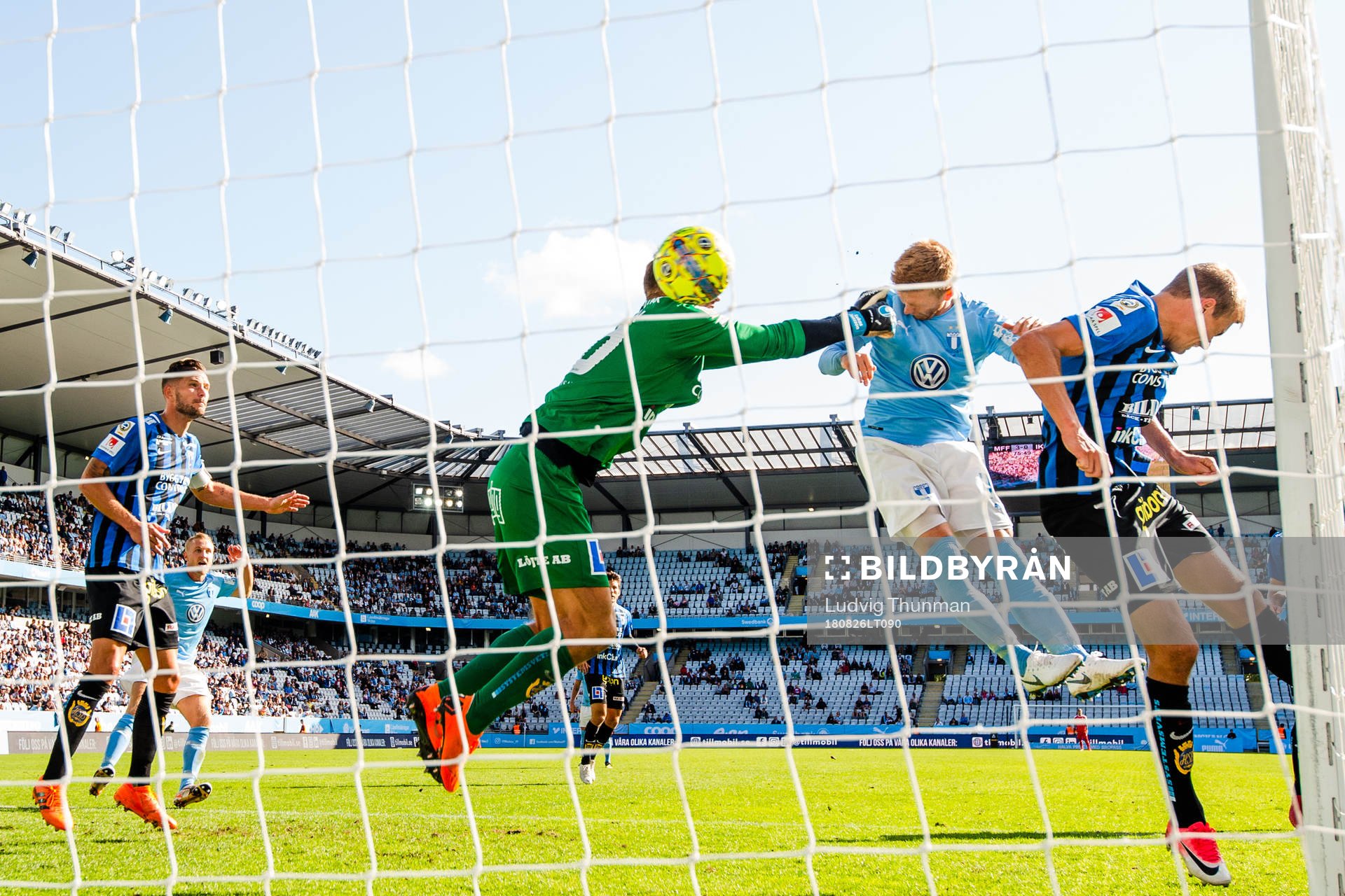 Malmö FFs Anders Christiansen gör 4-0 bakom Sirius