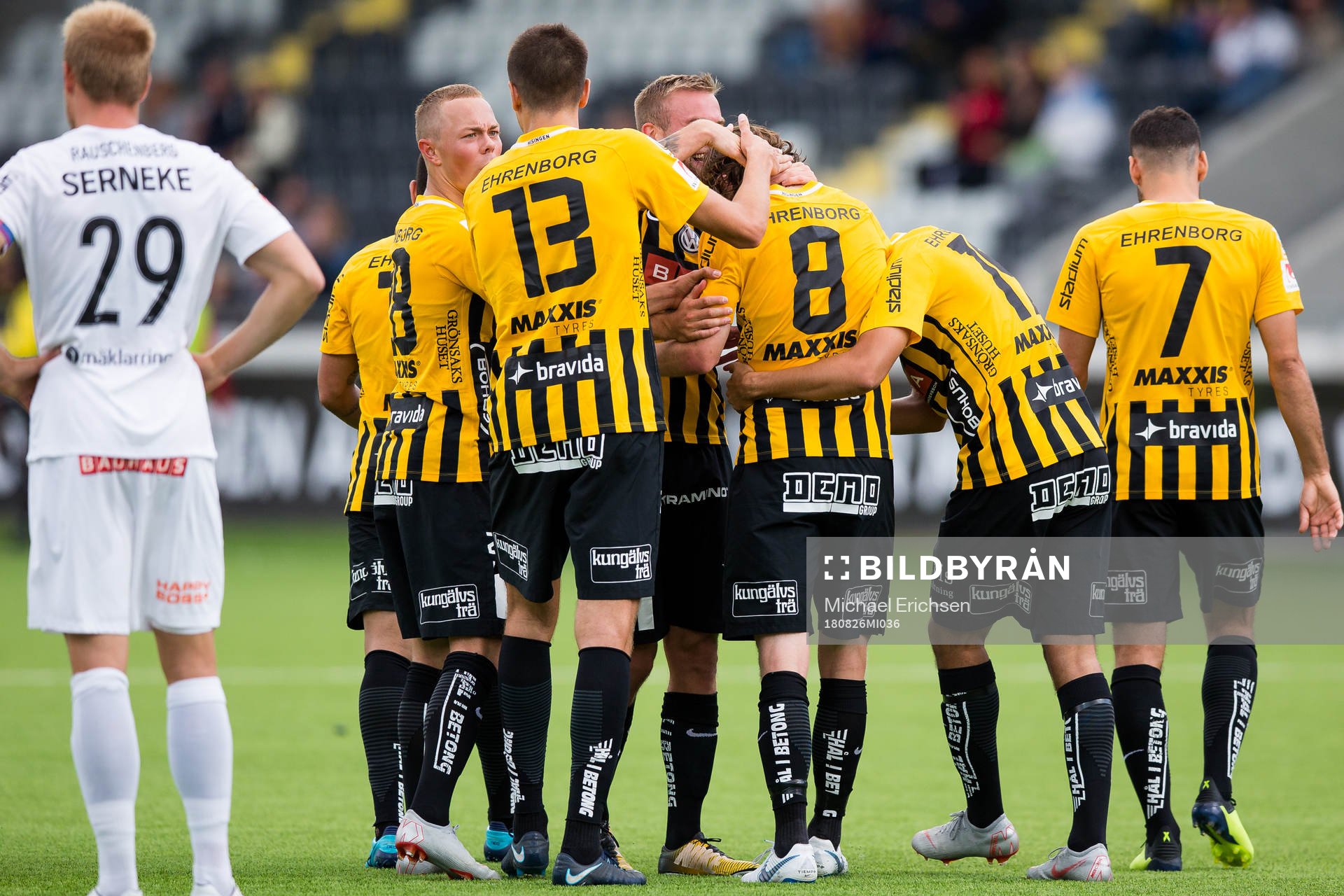 Häckens Erik Friberg firar 4-0 med lagkamrater under fotbollsmatchen i allsvenskan mellan Häcken och Brommapojkarna den 26 augusti 2018 i Göteborg.