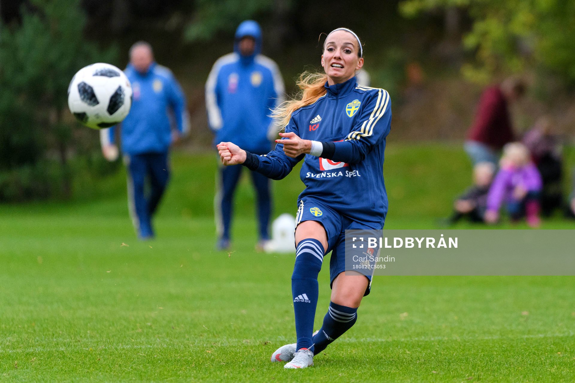 Kosovare Asllani