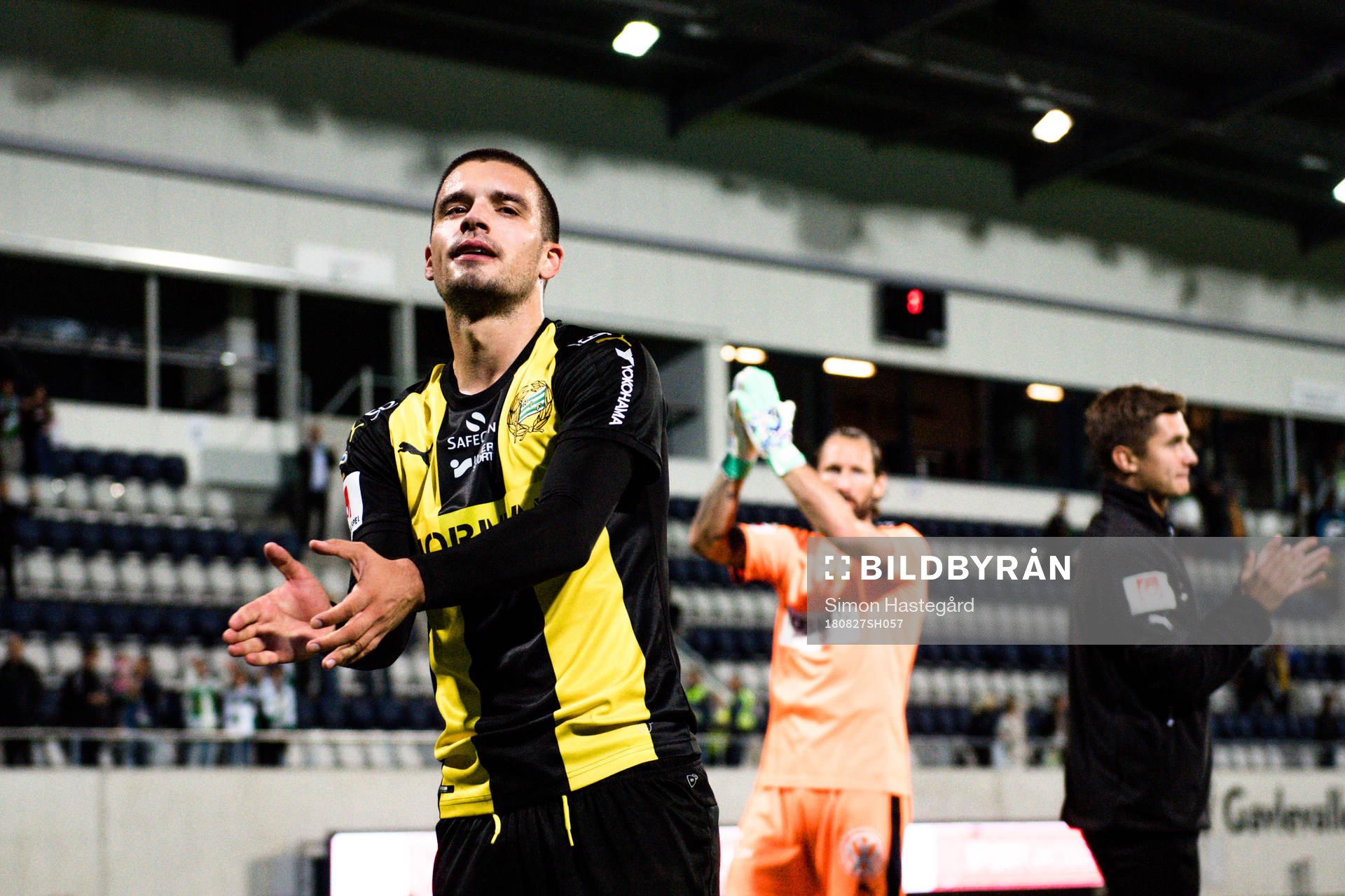 Hammarbys Vladimir Rodic jublar