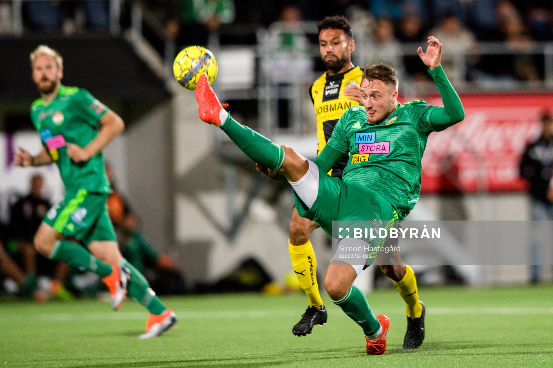 Hammarbys Imad Khalili och Dalkurds Smajl Suljevic