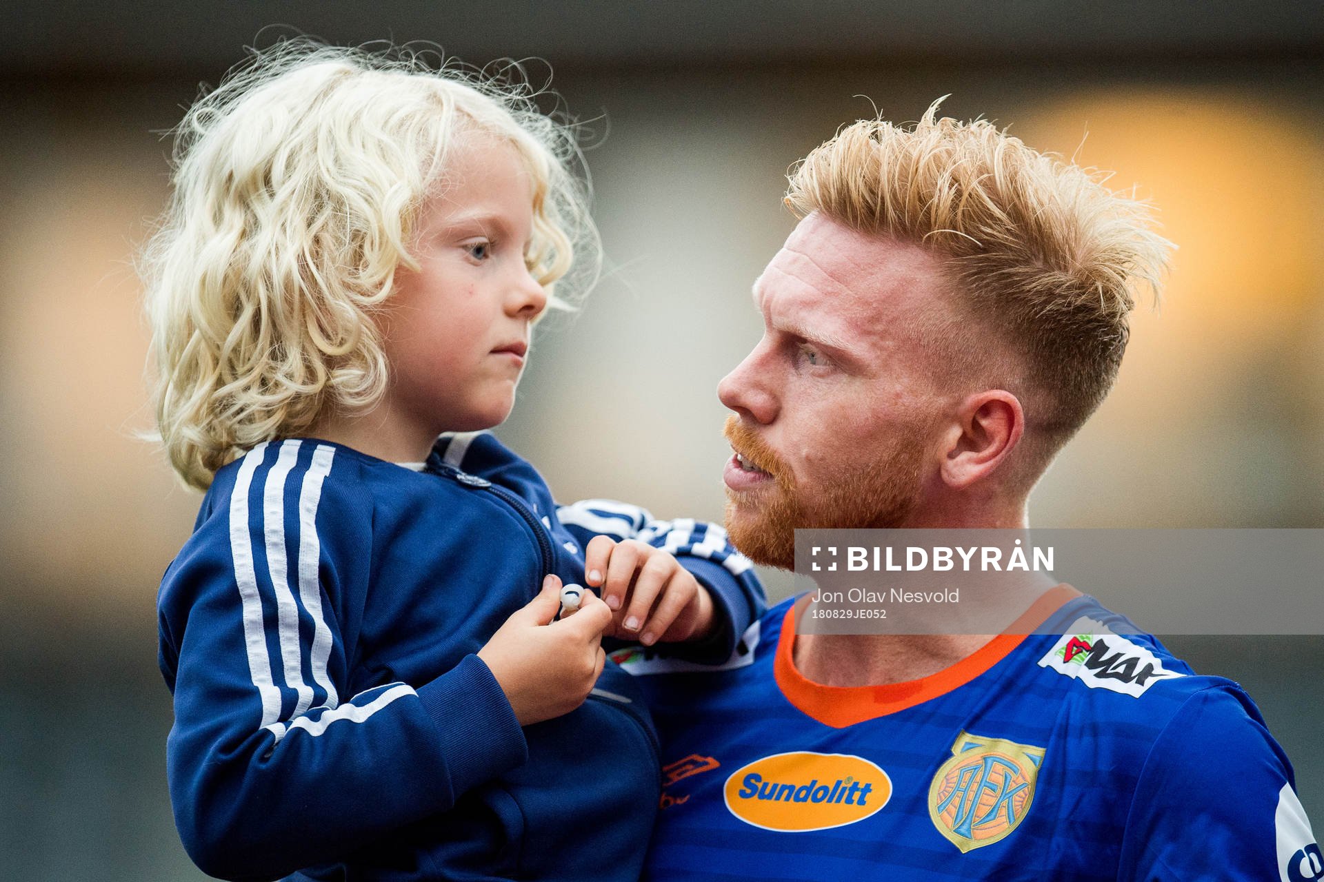 Fredrik Carlsen of Aalesund celebrate with his son