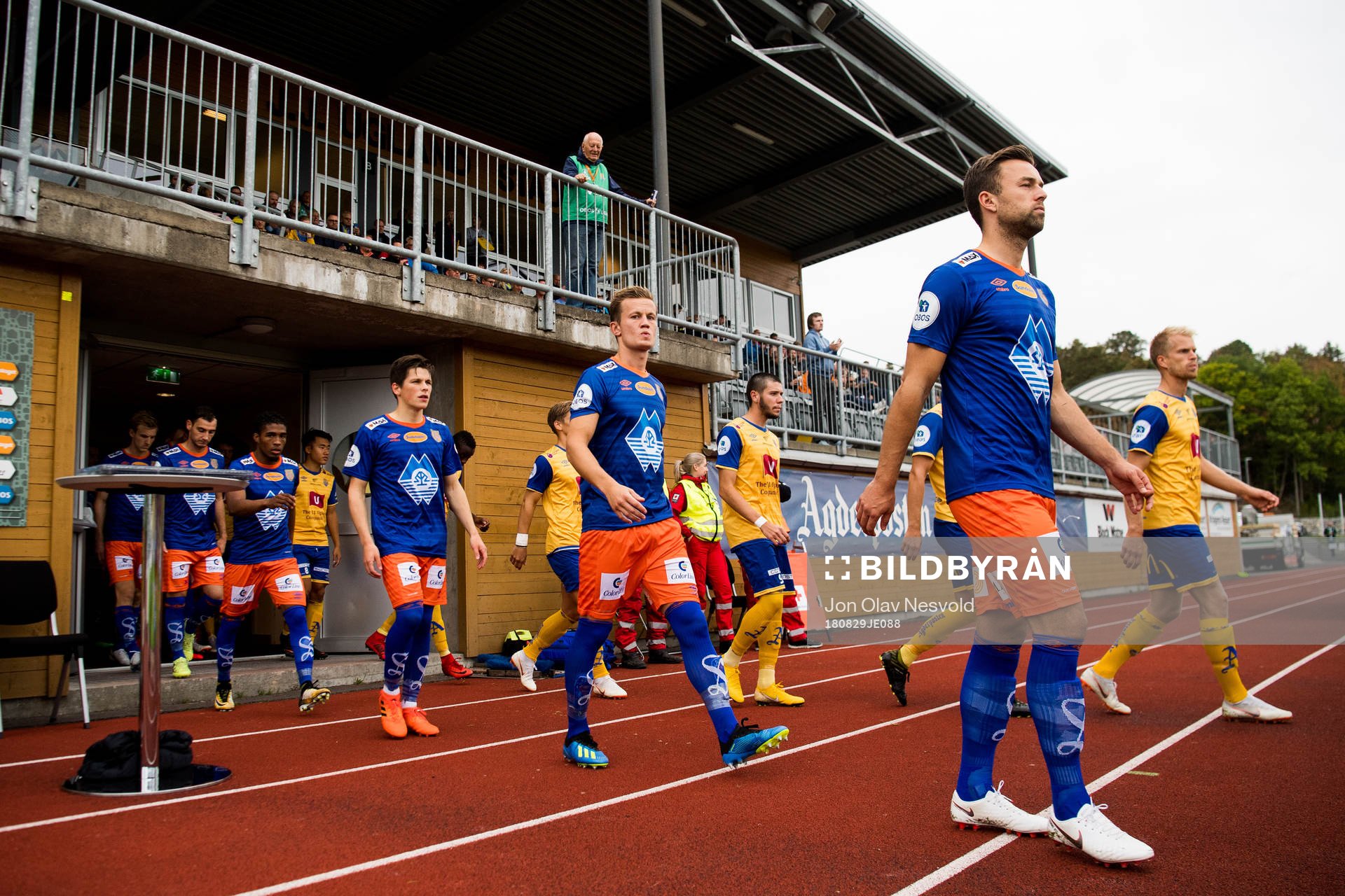Ståle Steen Sæthre and Kaj Ramsteijn of Aalesund enter