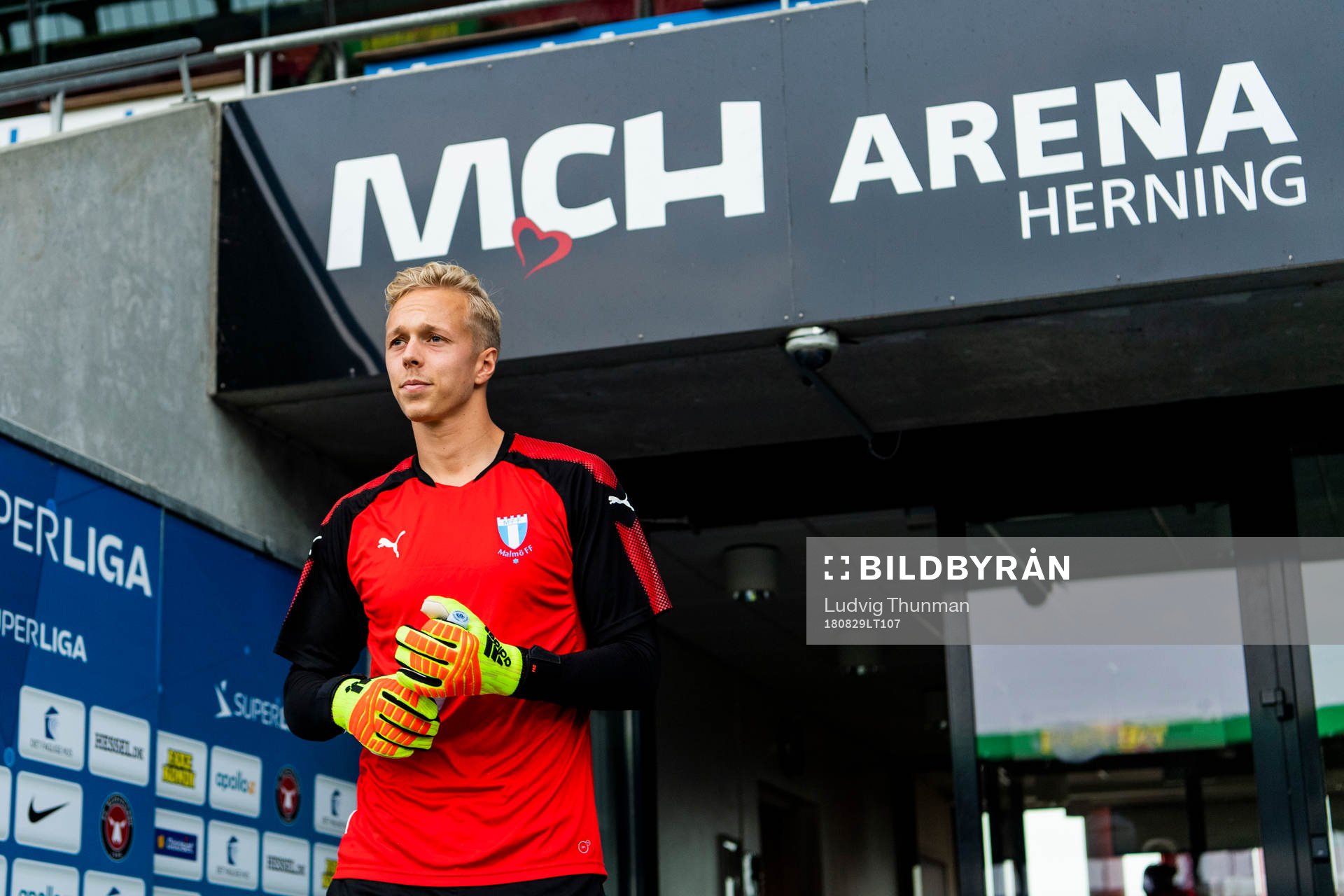 Goalkeeper Walter Viitala of Malmö FF