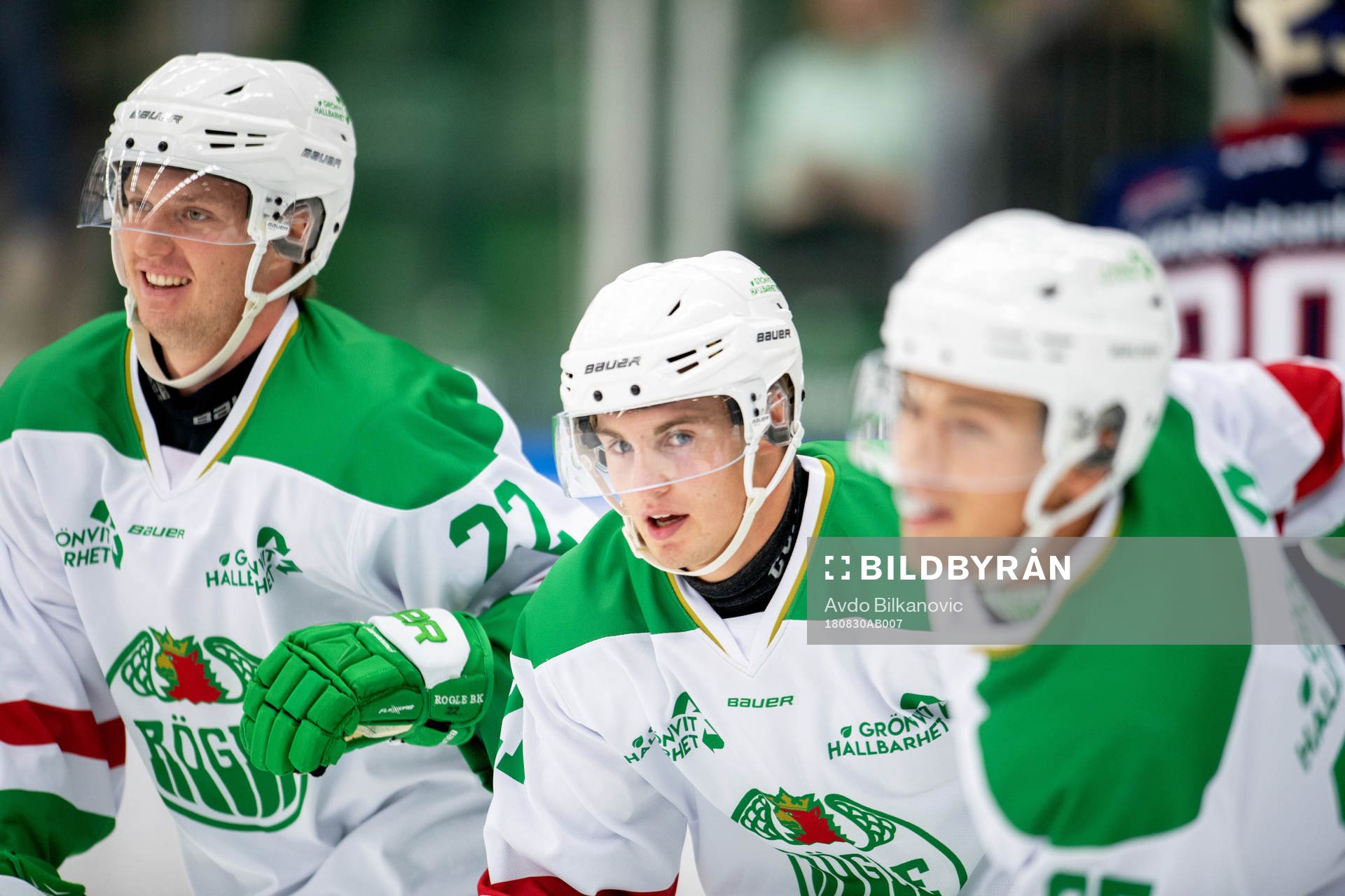 Rögles Kevin Gagné jublar med lagkamrater