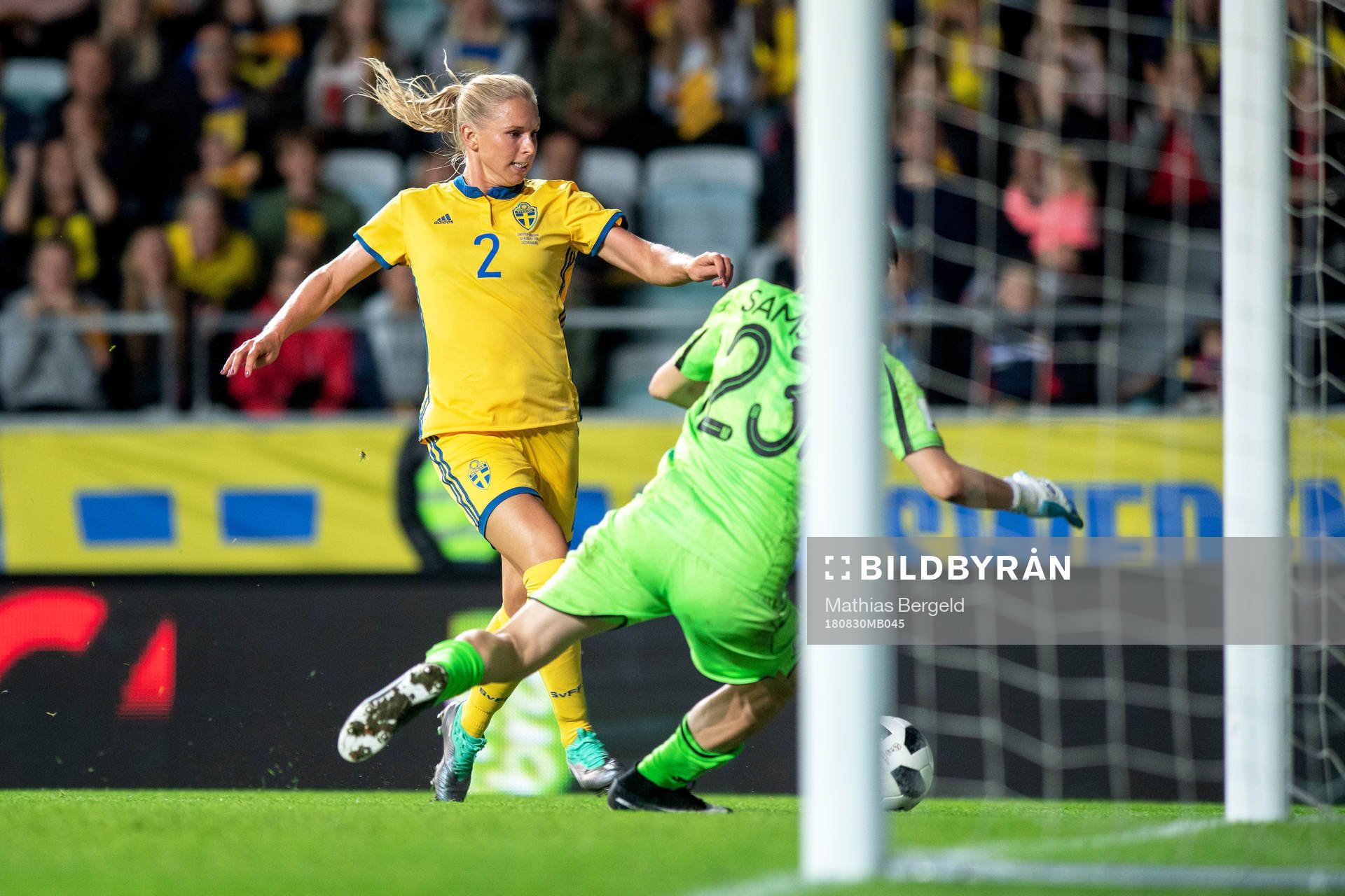 Sveriges Jonna Andersson och Ukrainas u23+under