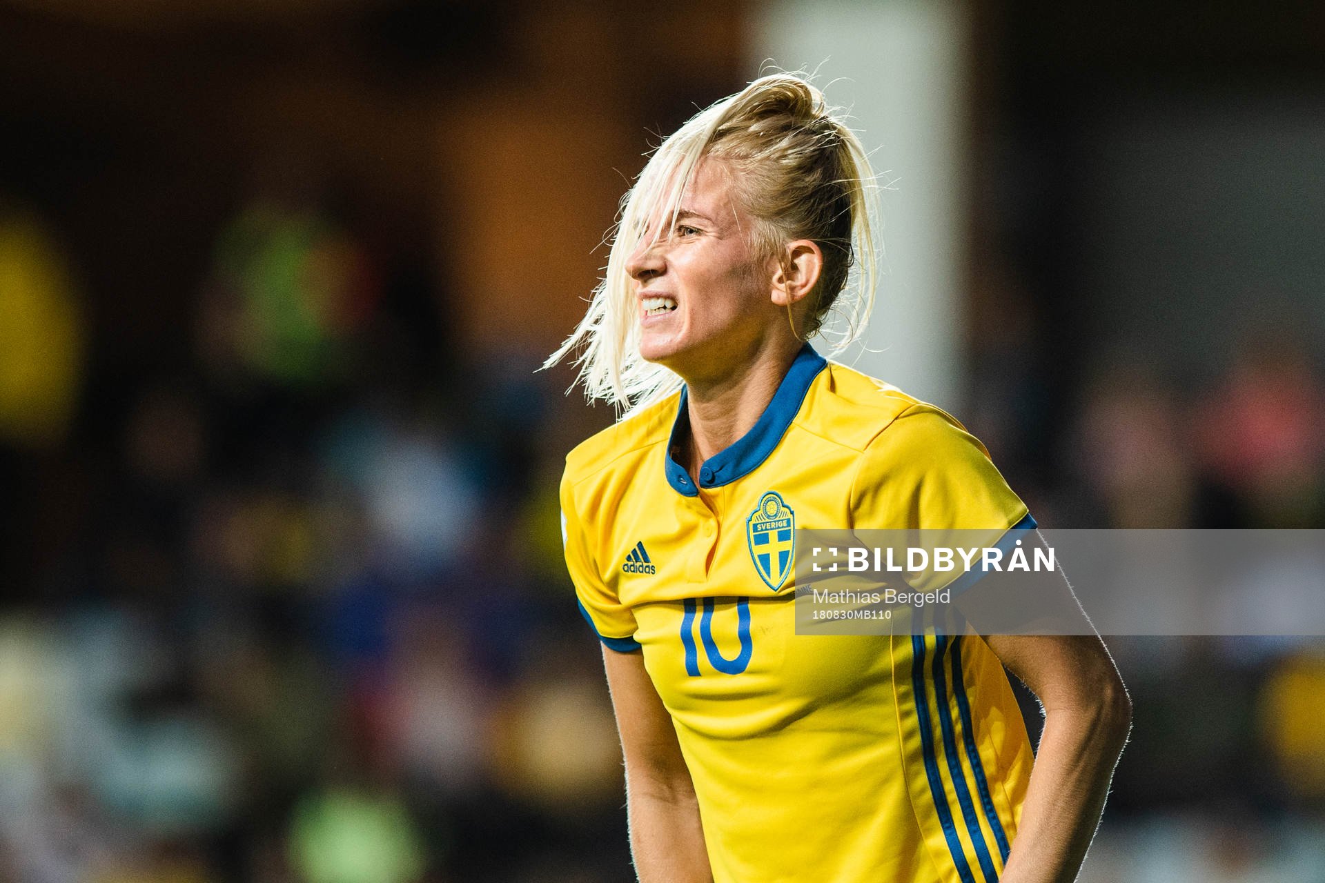 Sveriges Sofia Jakobsson grimaserar