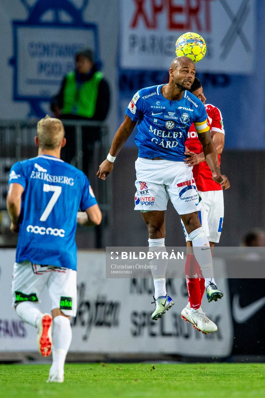 Trelleborgs Salif Camara Jönsson mot Norrköpings Ian Smith