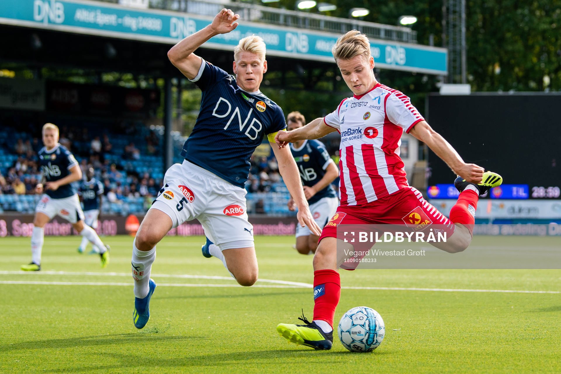 Mikael Nord Ingebrigtsen of Tromsø scores 1-1