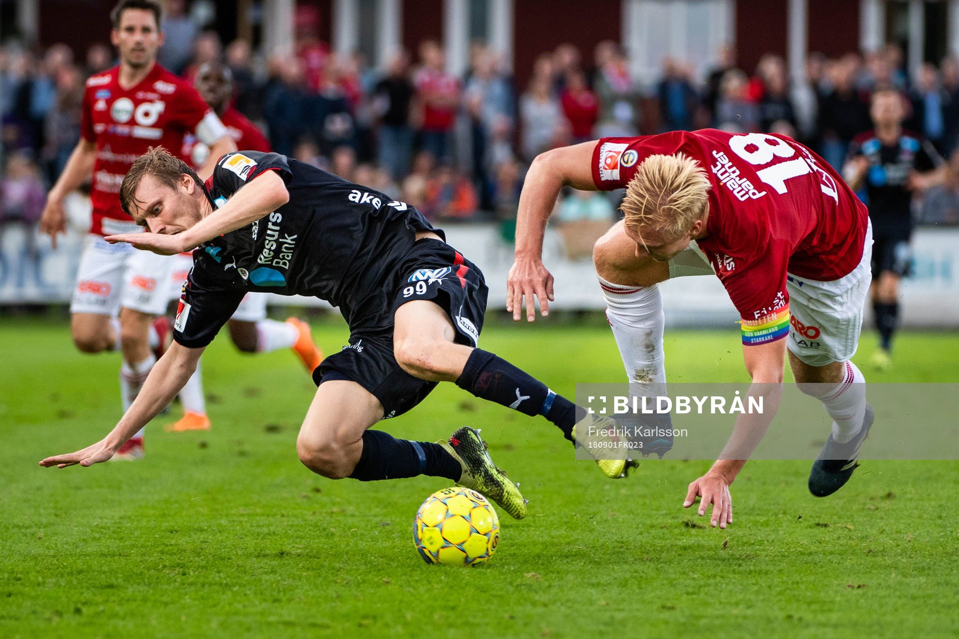 Helsingborgs Andri Runar Bjarnason och Degerfors Oliver