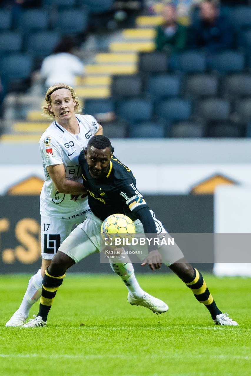 s Henok Goitom och Häckens Gustav Berggren