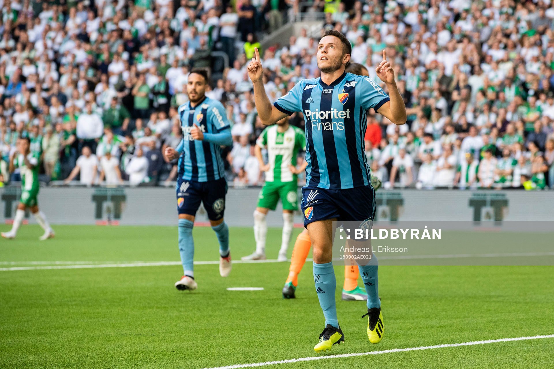 Djurgårdens Kerim Mrabti jublar