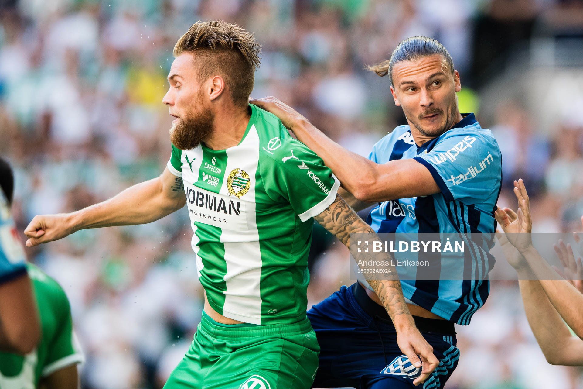 Hammarbys Simon Sandberg och Djurgårdens Erik Johansson